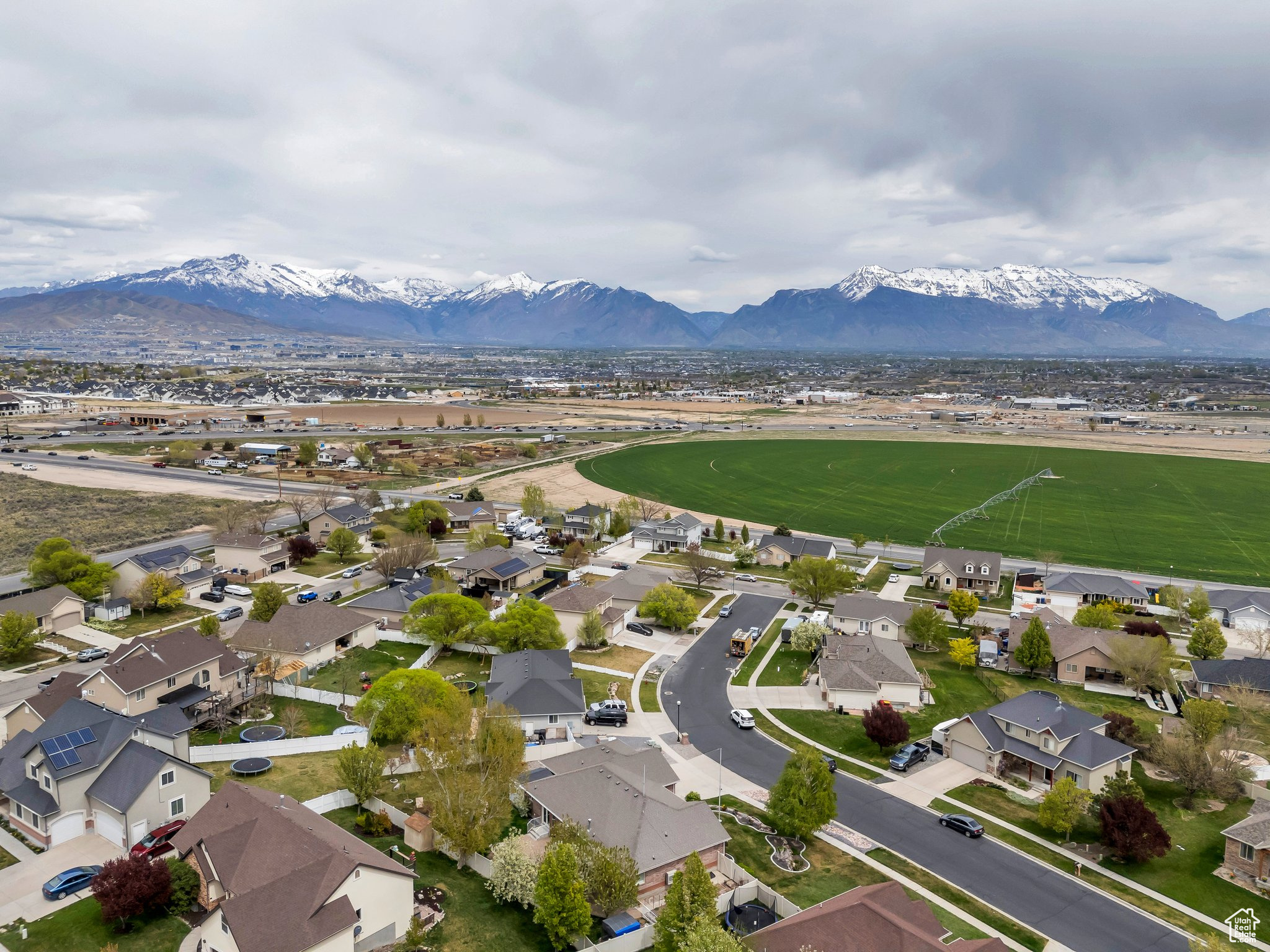 1109 N JACK RABBIT RUN