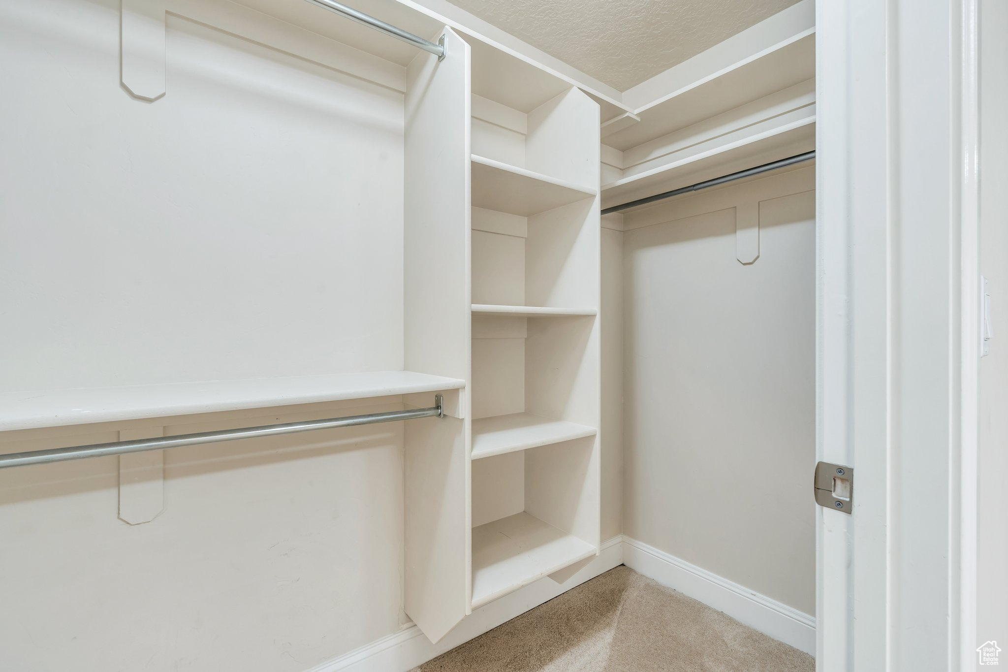 1109 N JACK RABBIT RUN