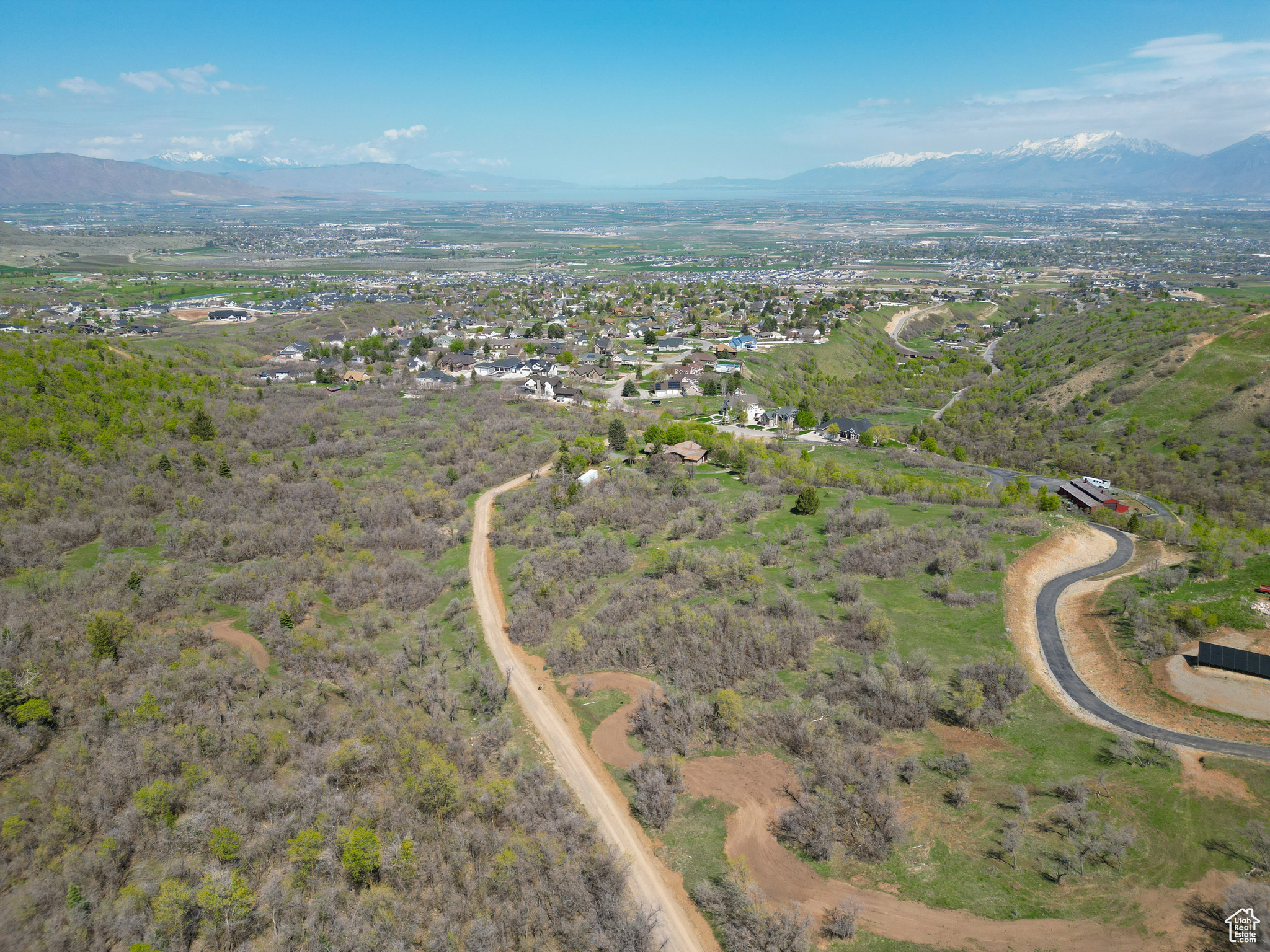 700 S CANYON DR