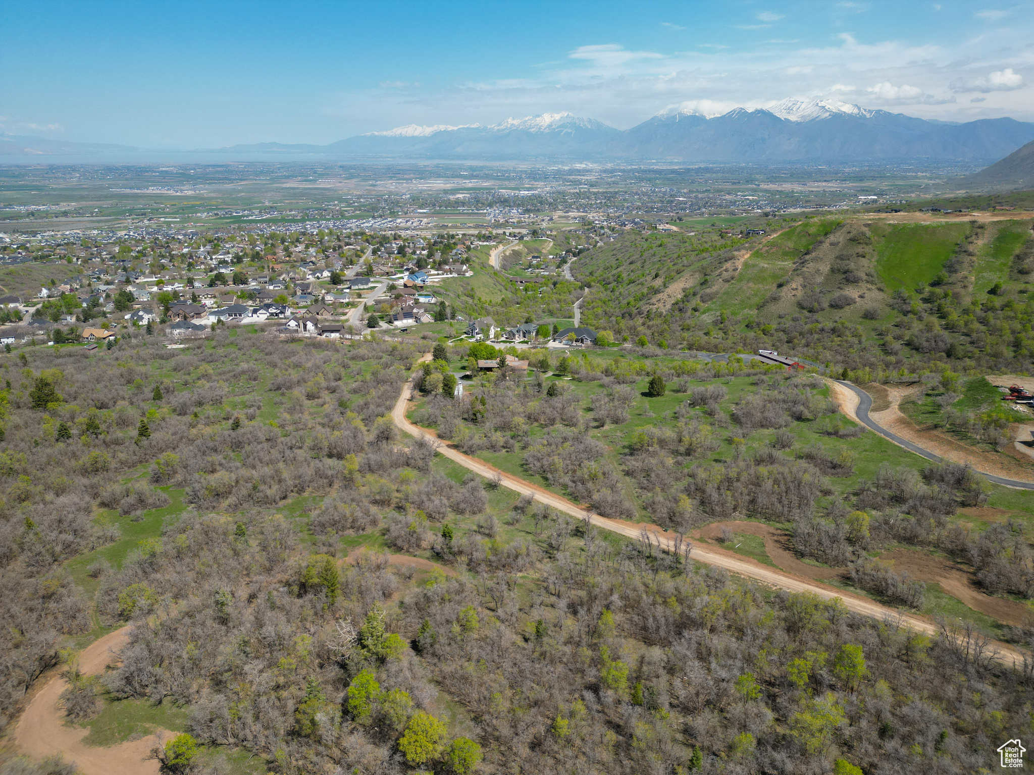700 S CANYON DR