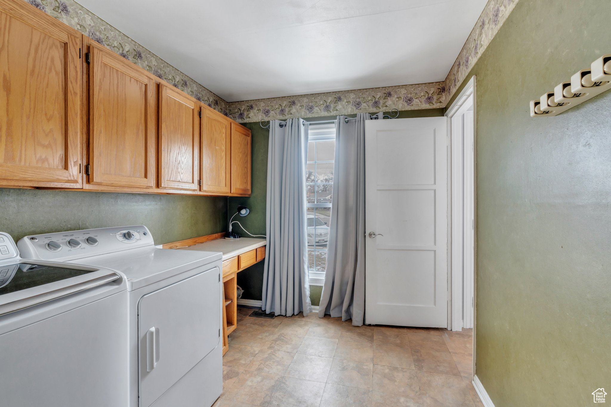 314 HARVARD CIR