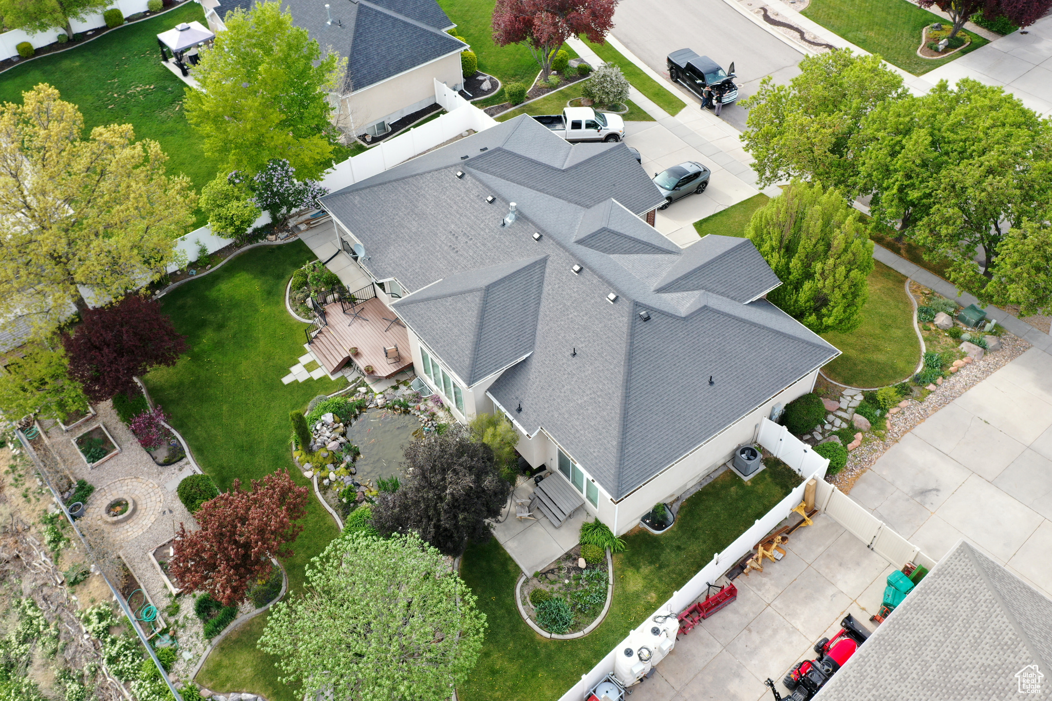 2313 W 11625 S