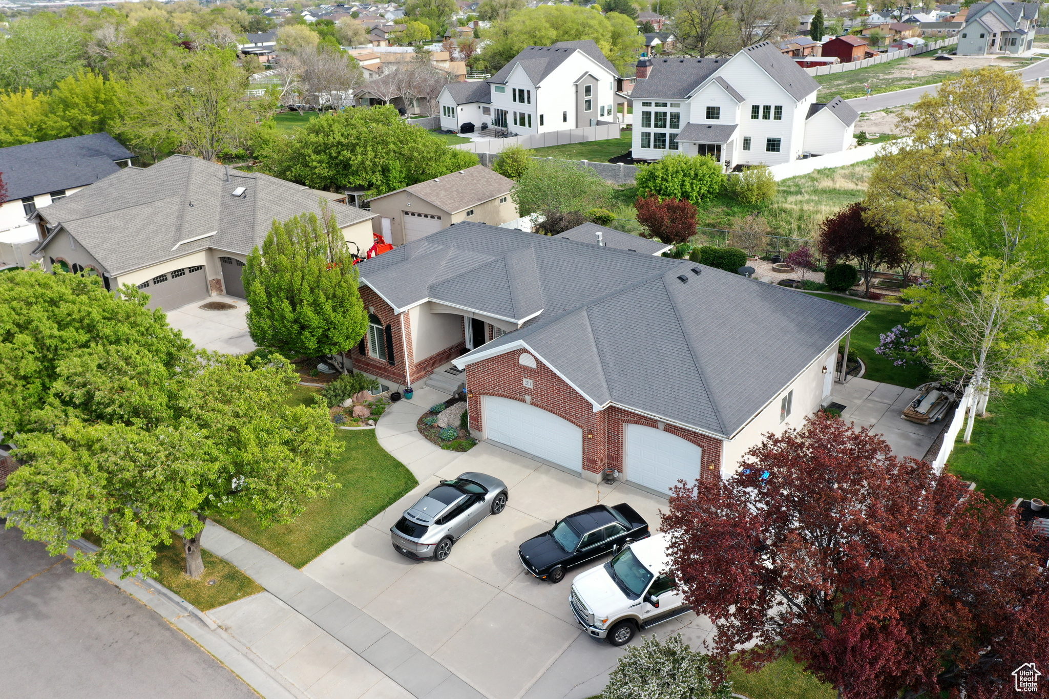 2313 W 11625 S
