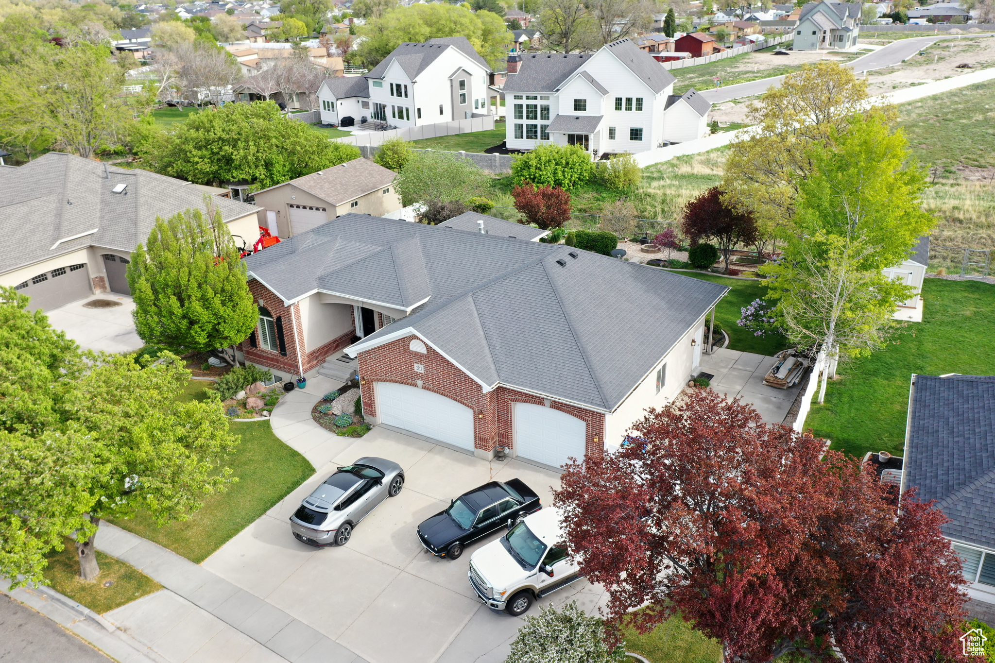 2313 W 11625 S