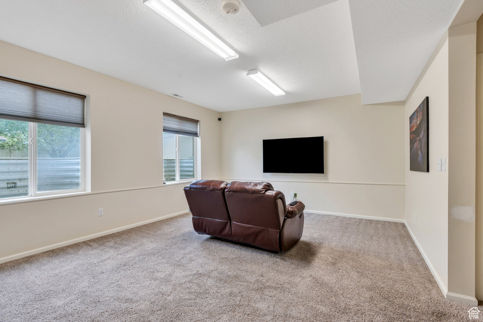 7812 N CRESTWOOD CIR