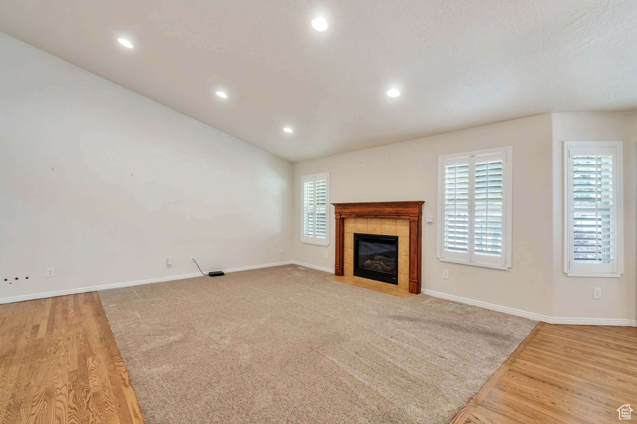 3373 W CANYON MEADOW DR