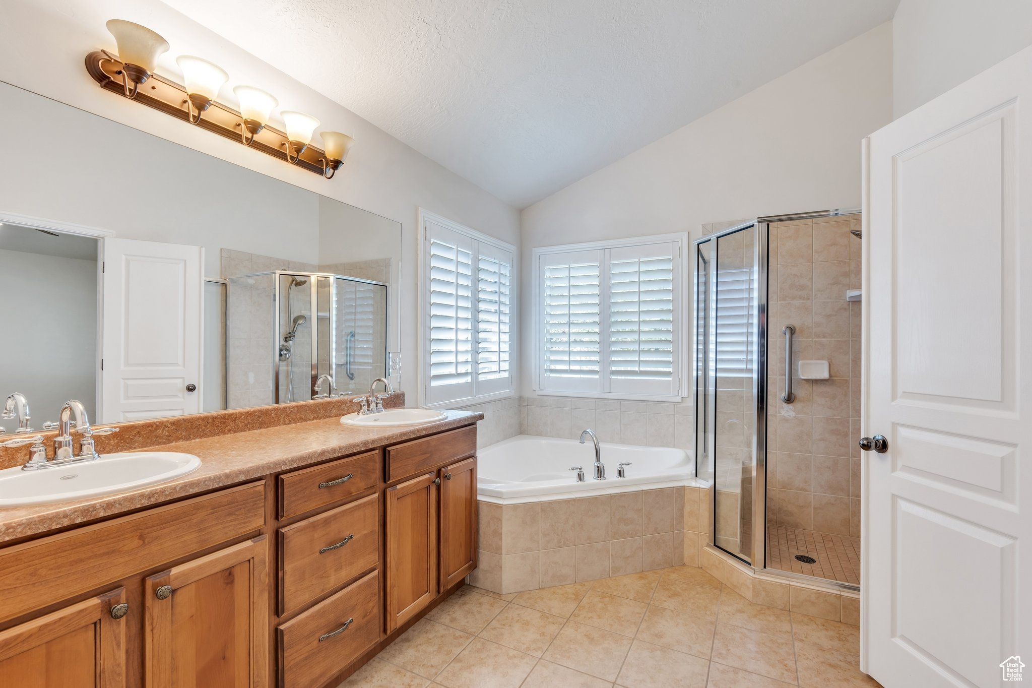 3373 W CANYON MEADOW DR
