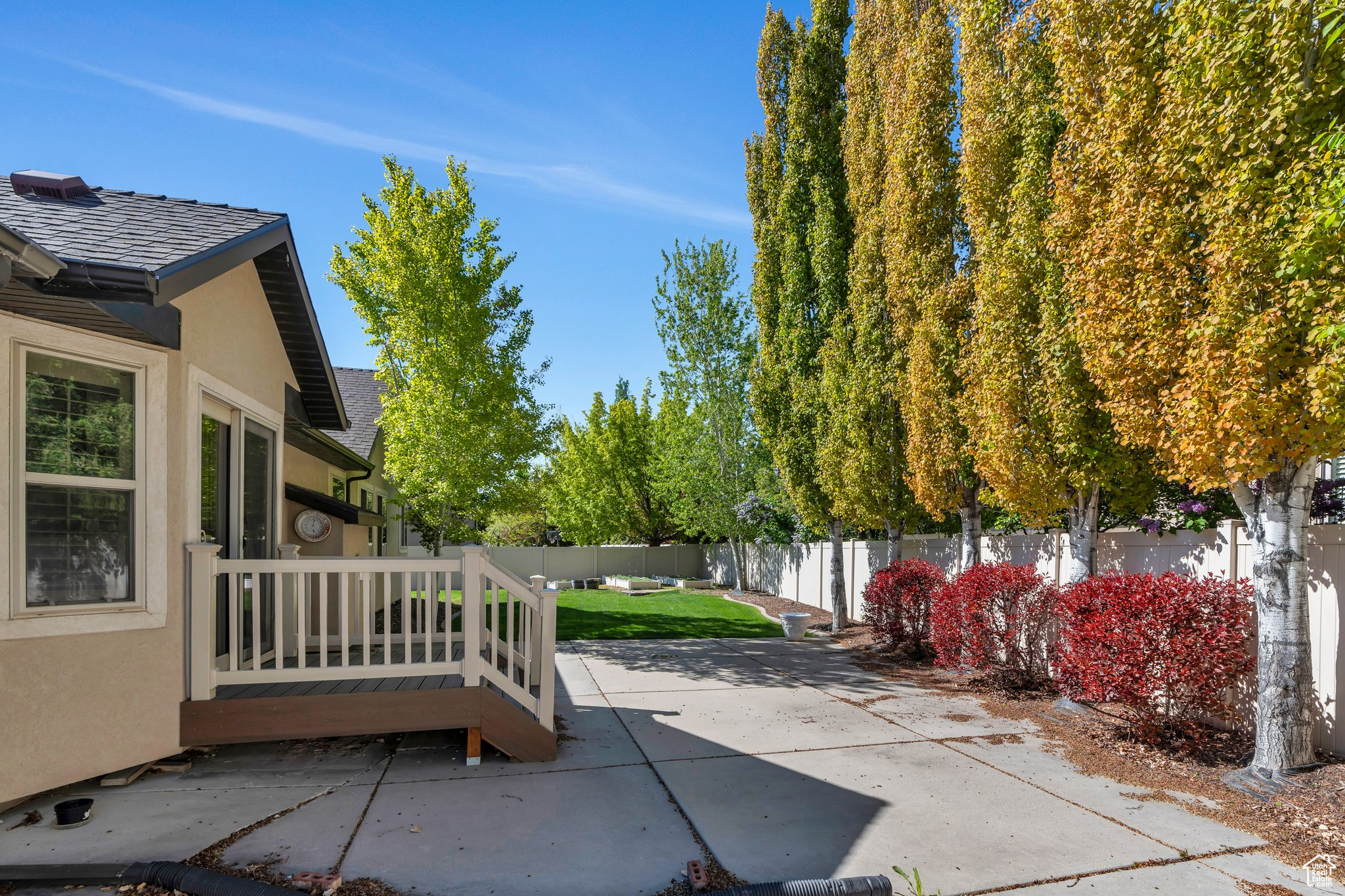 3373 W CANYON MEADOW DR