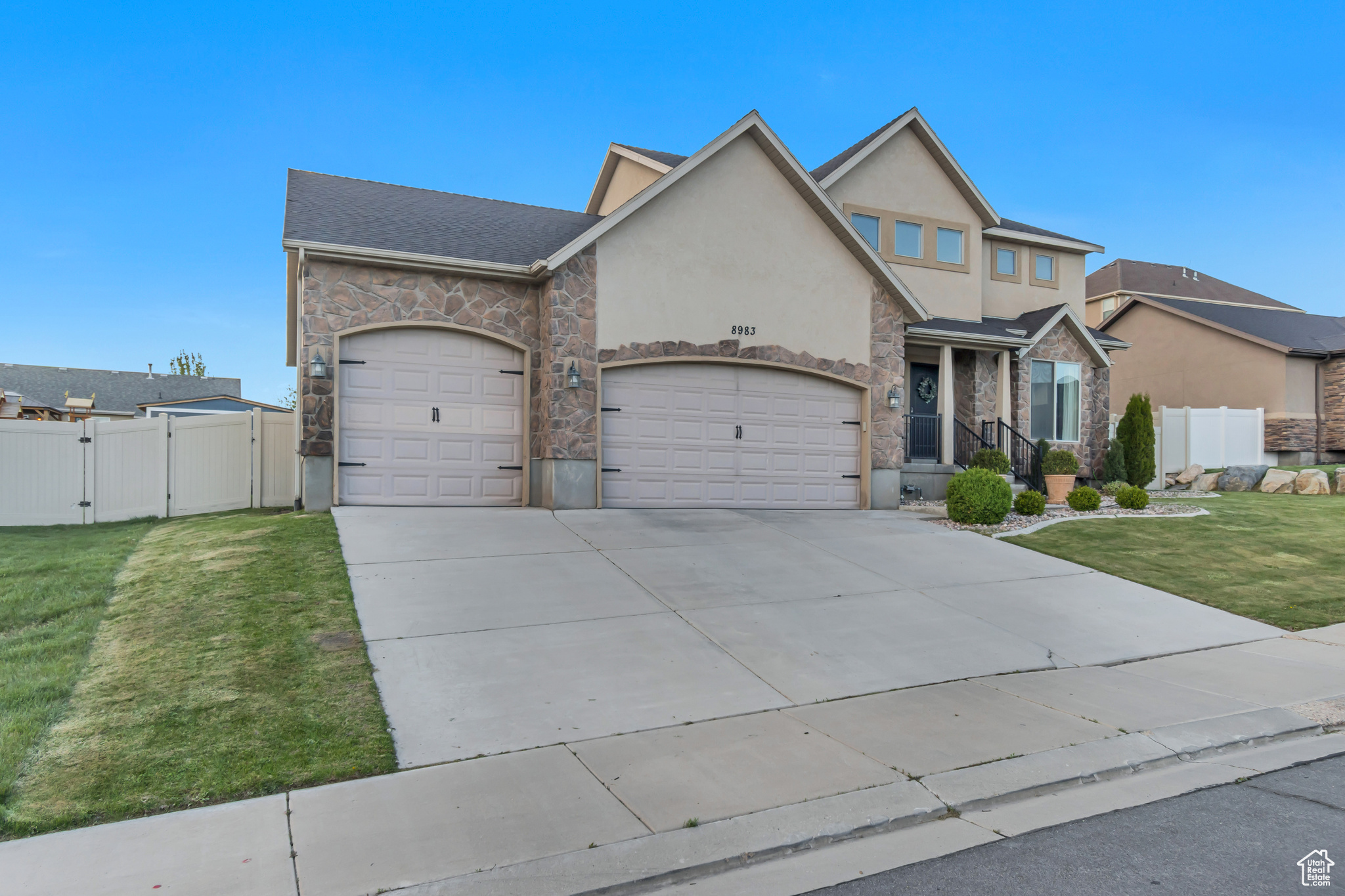 8983 N BARTON CREEK DR