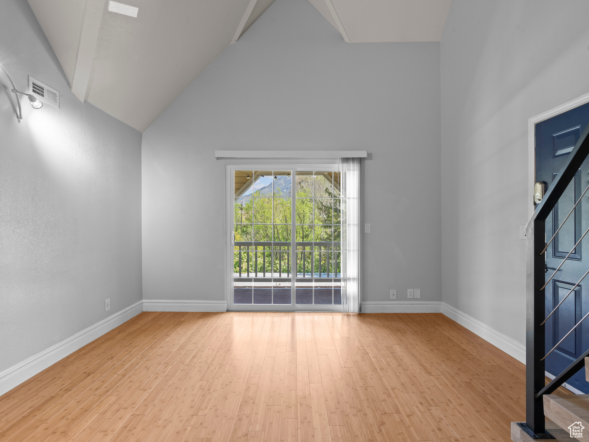 1216 E WATERSIDE CV #31