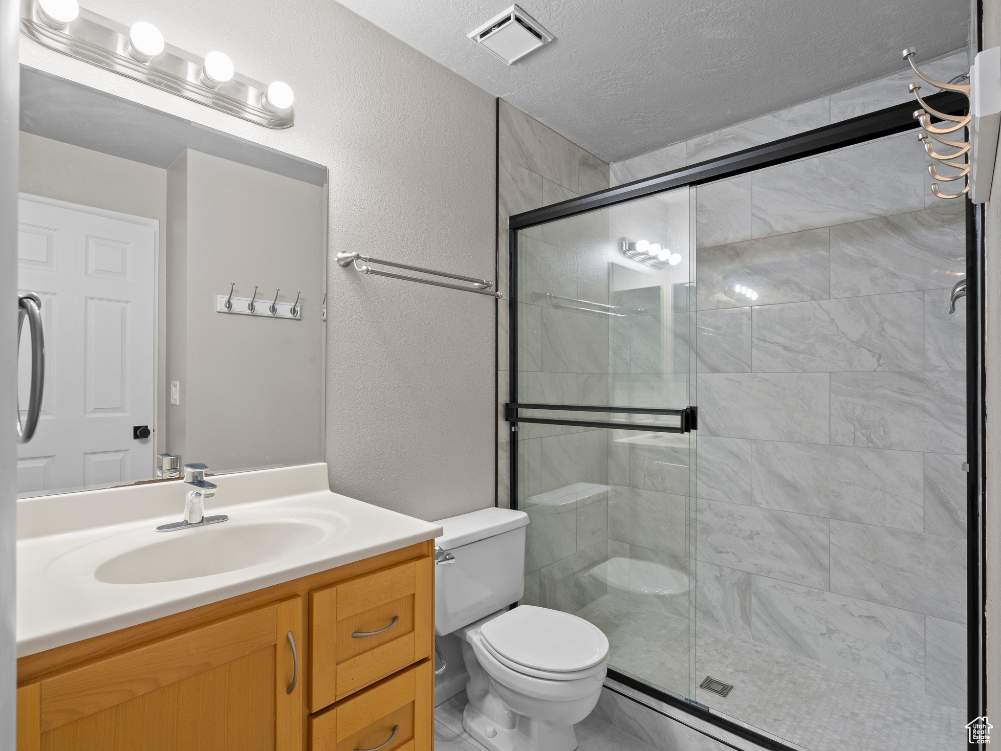 1216 E WATERSIDE CV #31