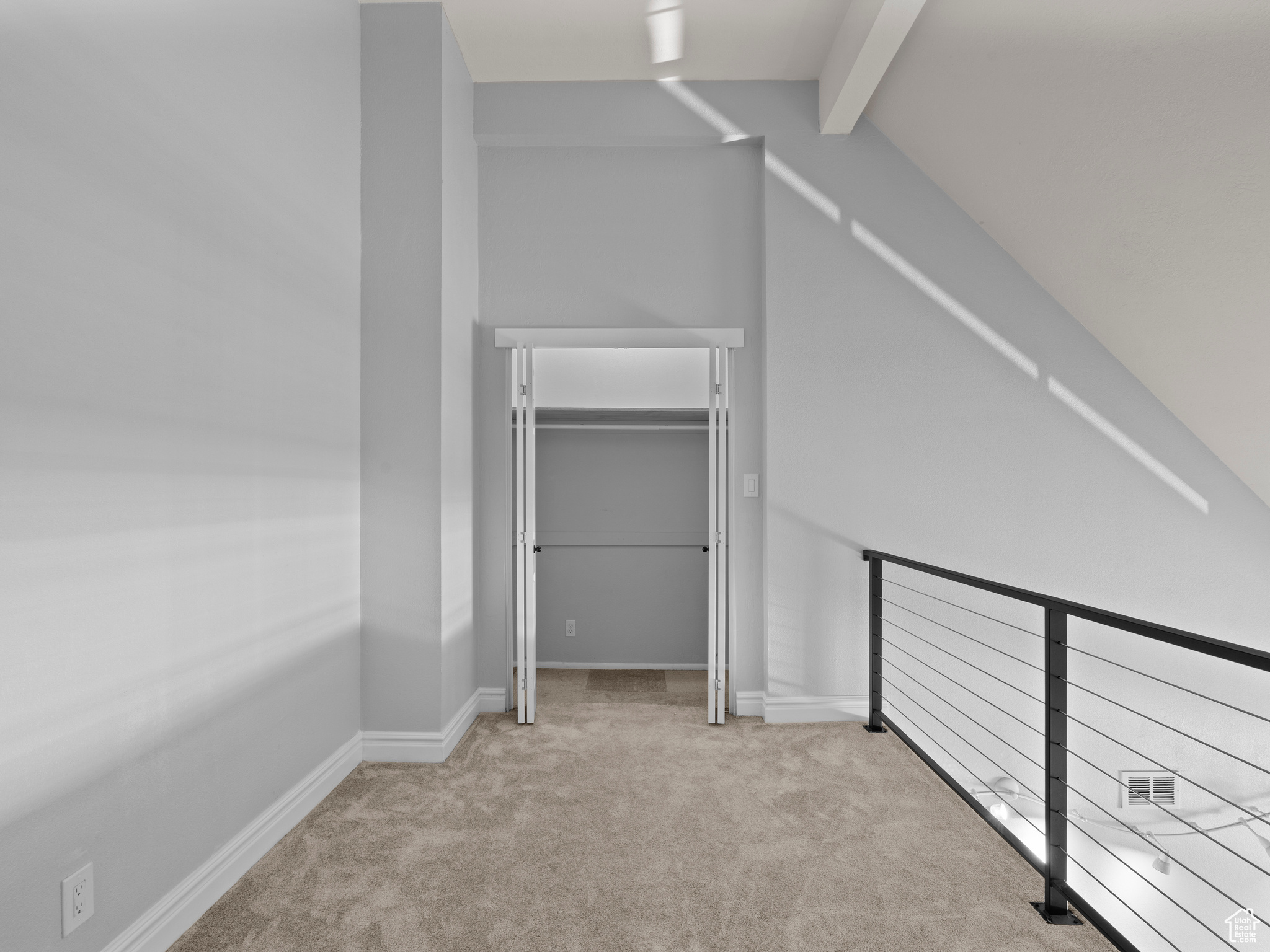 1216 E WATERSIDE CV #31