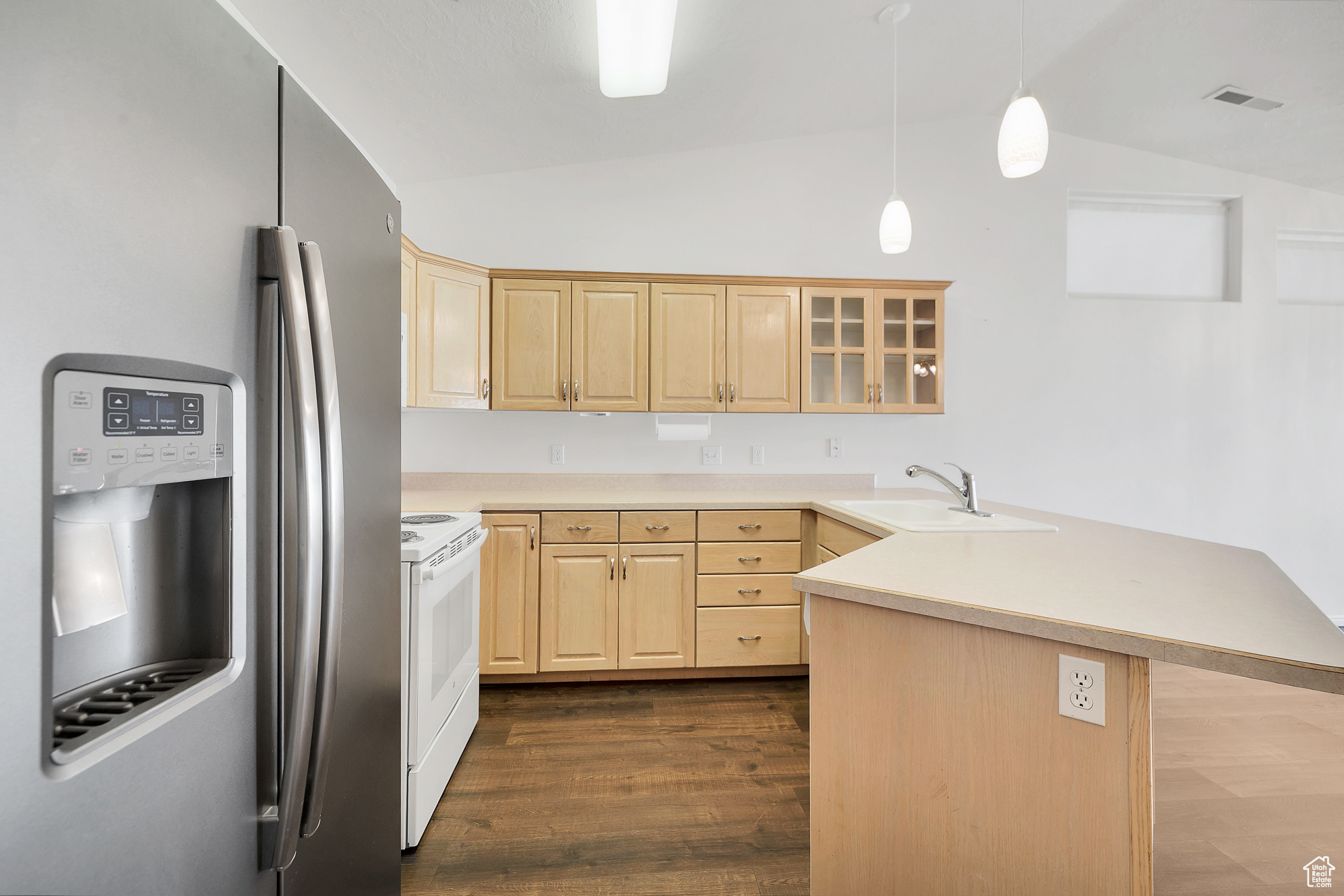 545 E PADRE DR