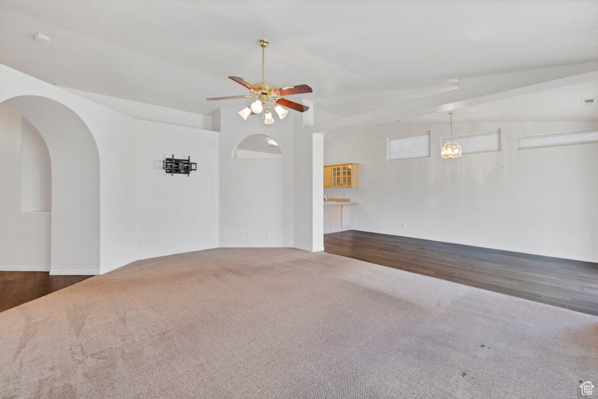545 E PADRE DR