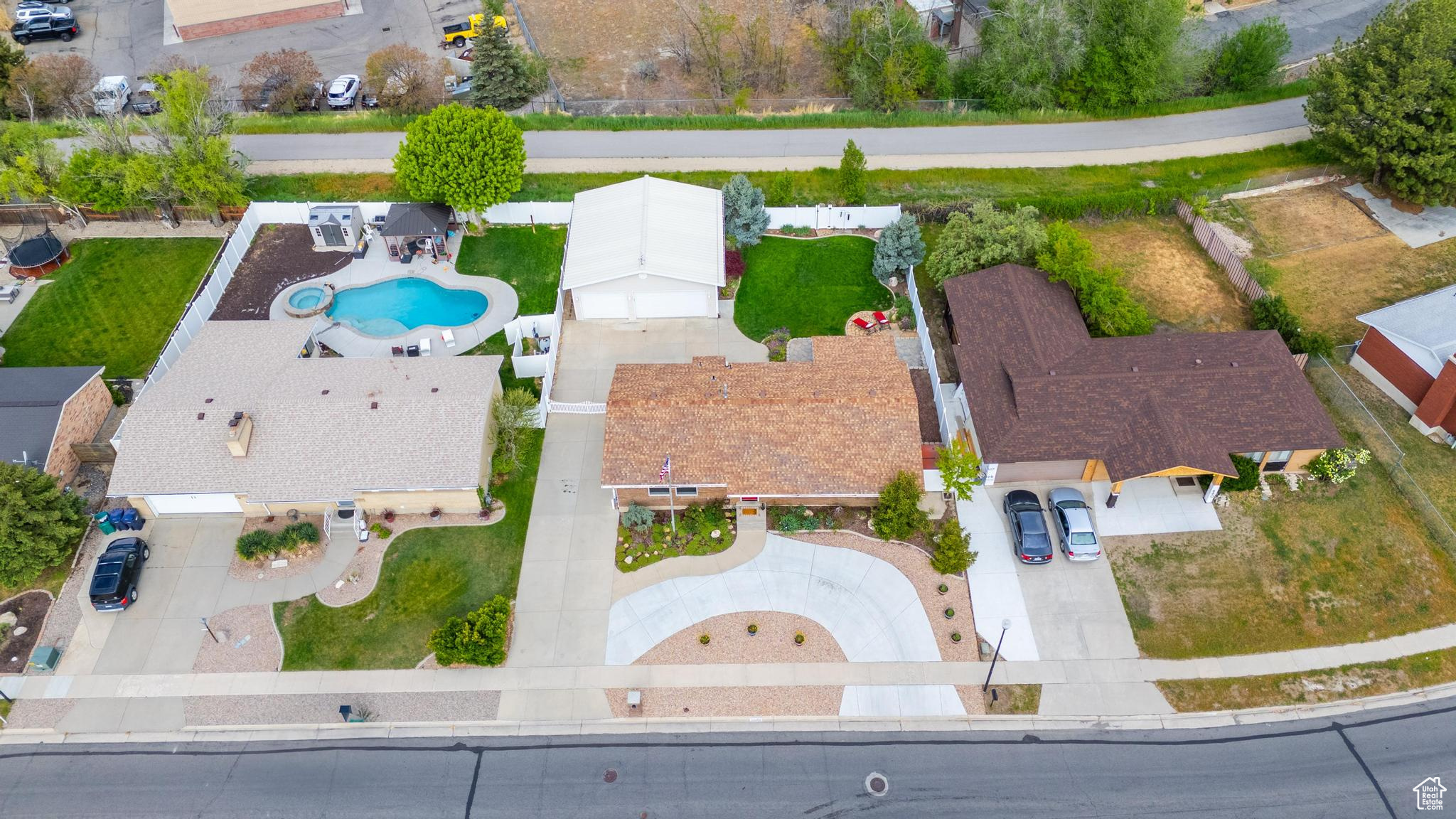 10652 S SAVANNAH DR