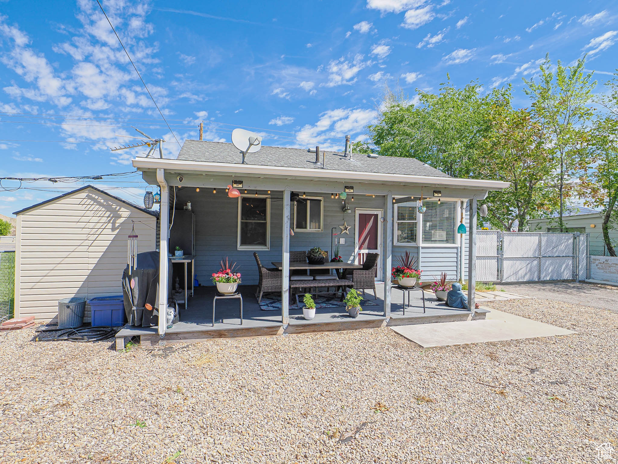 51 W FRONTAGE RD.