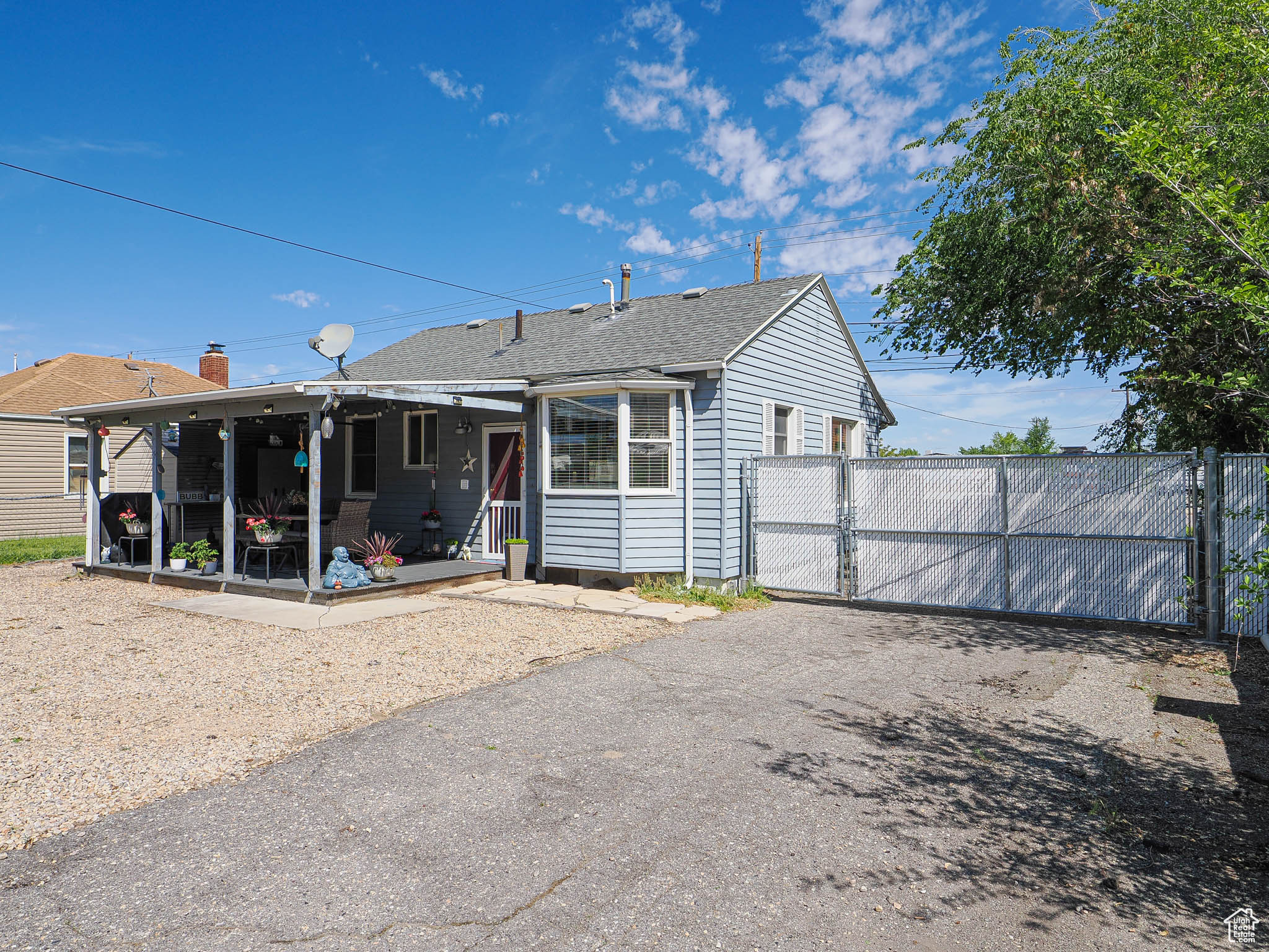 51 W FRONTAGE RD.