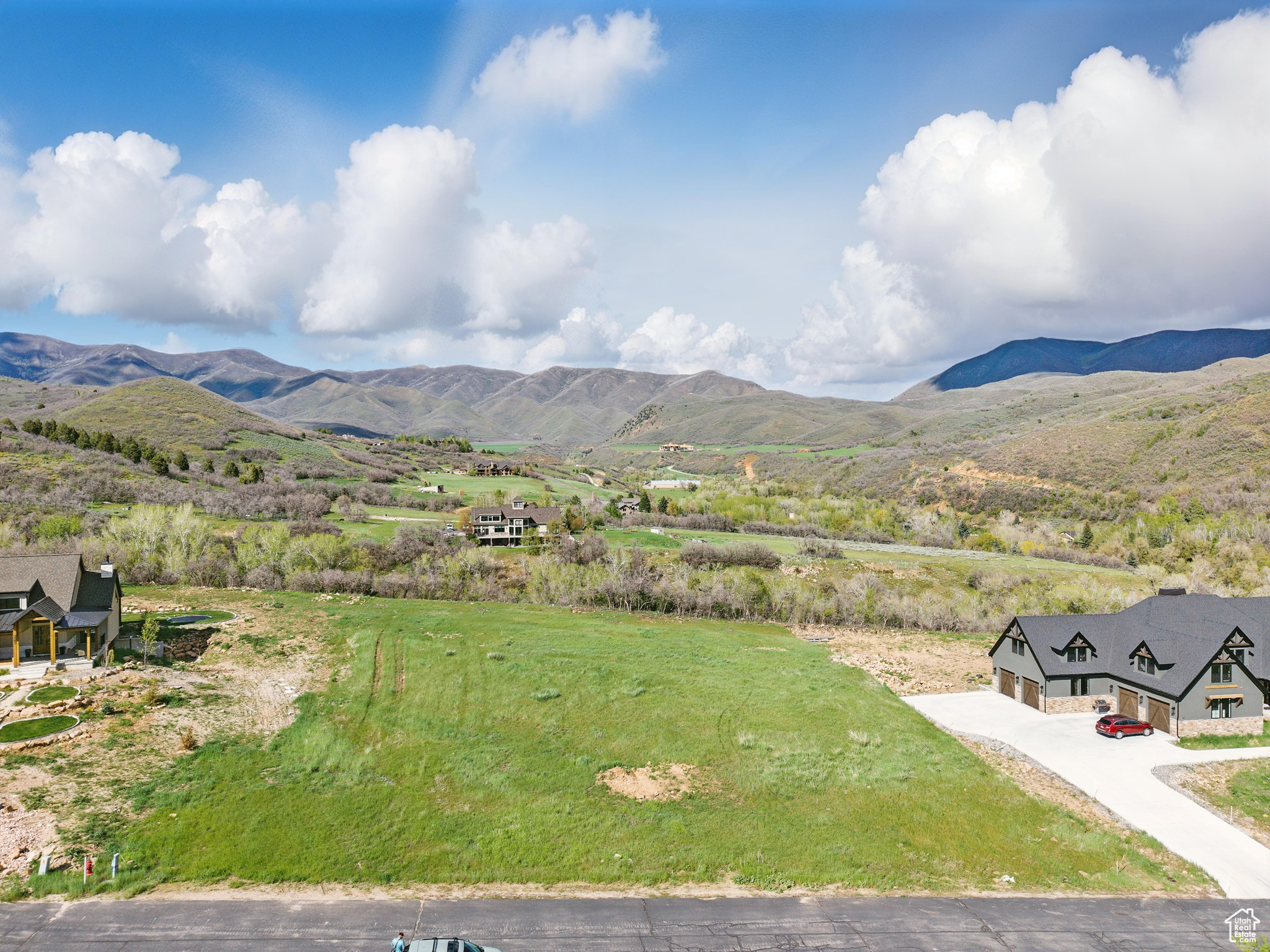 239 SOUTH MEADOW DR Unit: 10