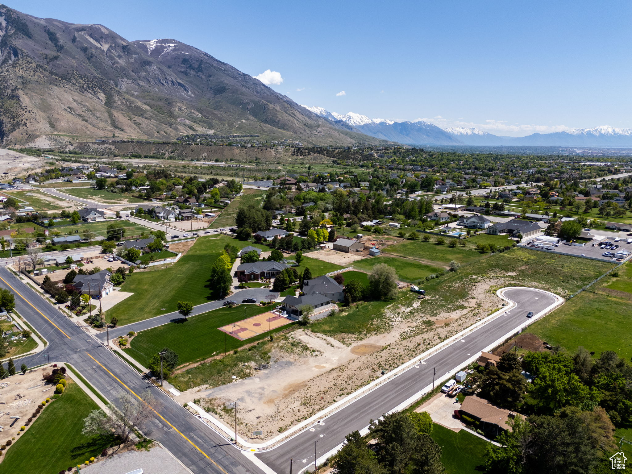 11188 N ABBIE VIEW RD Unit: 201