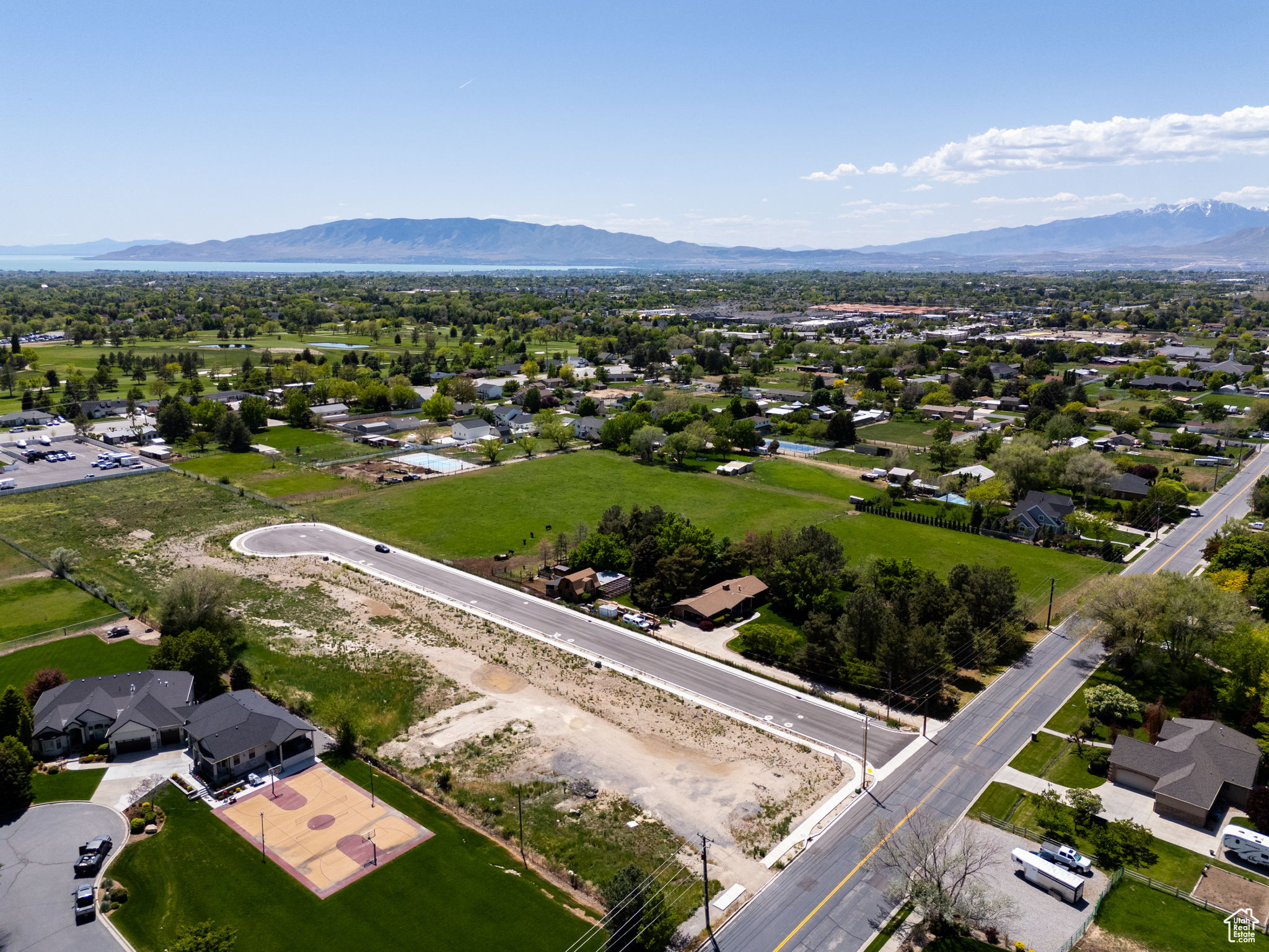 11188 N ABBIE VIEW RD Unit: 201