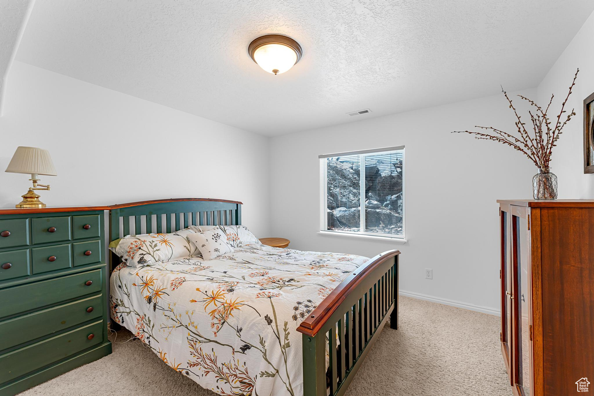 236 S COUGAR CIR