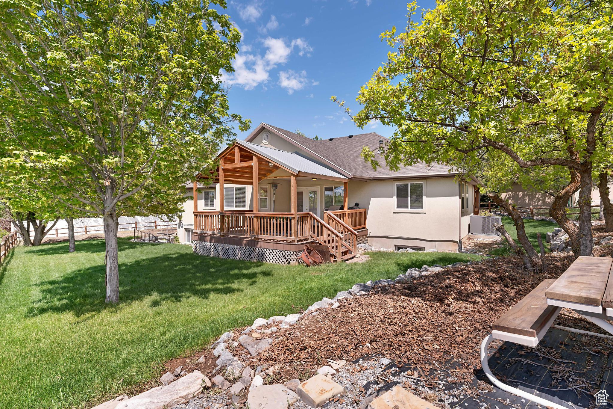 236 S COUGAR CIR