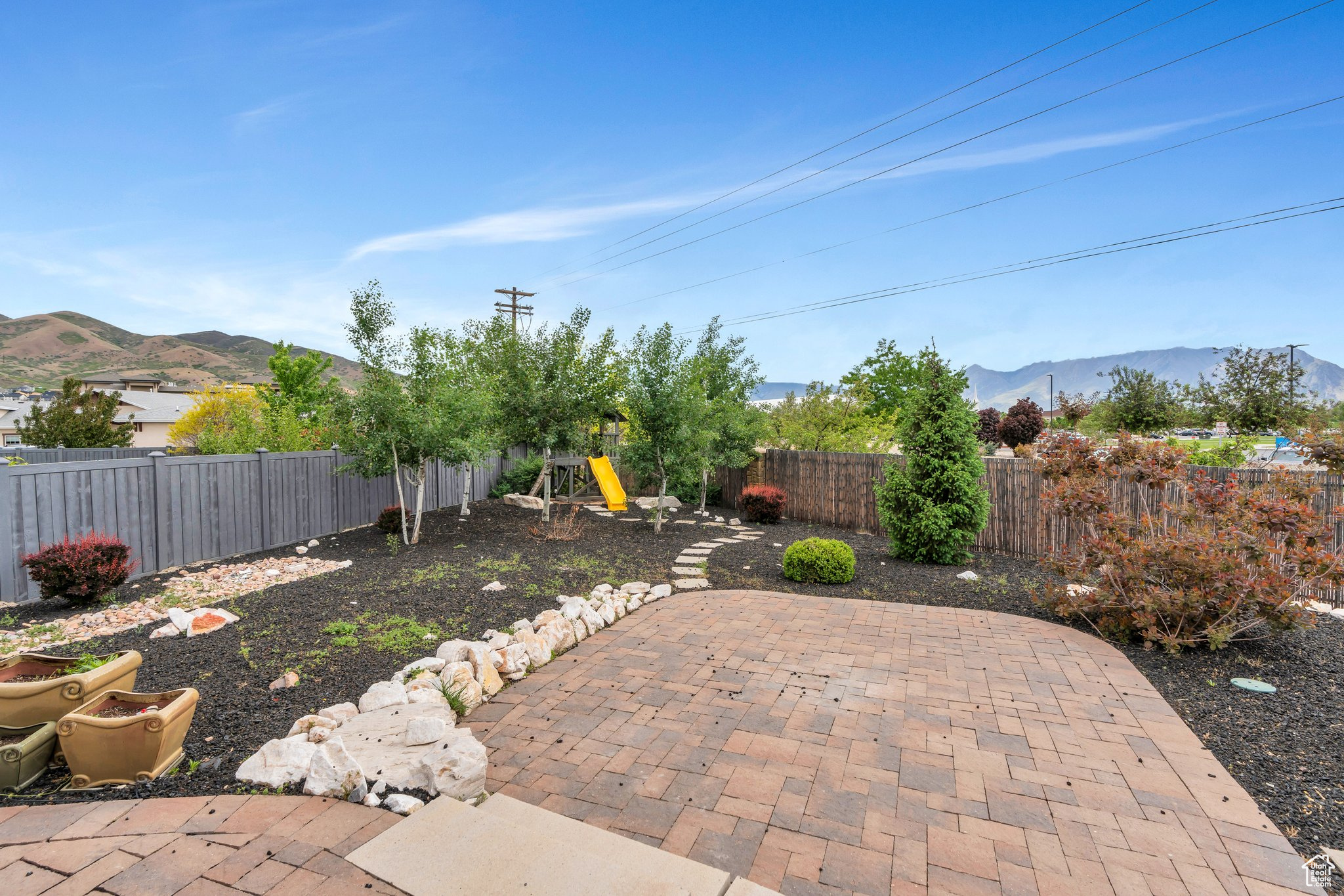 3106 N EAGLE WAY