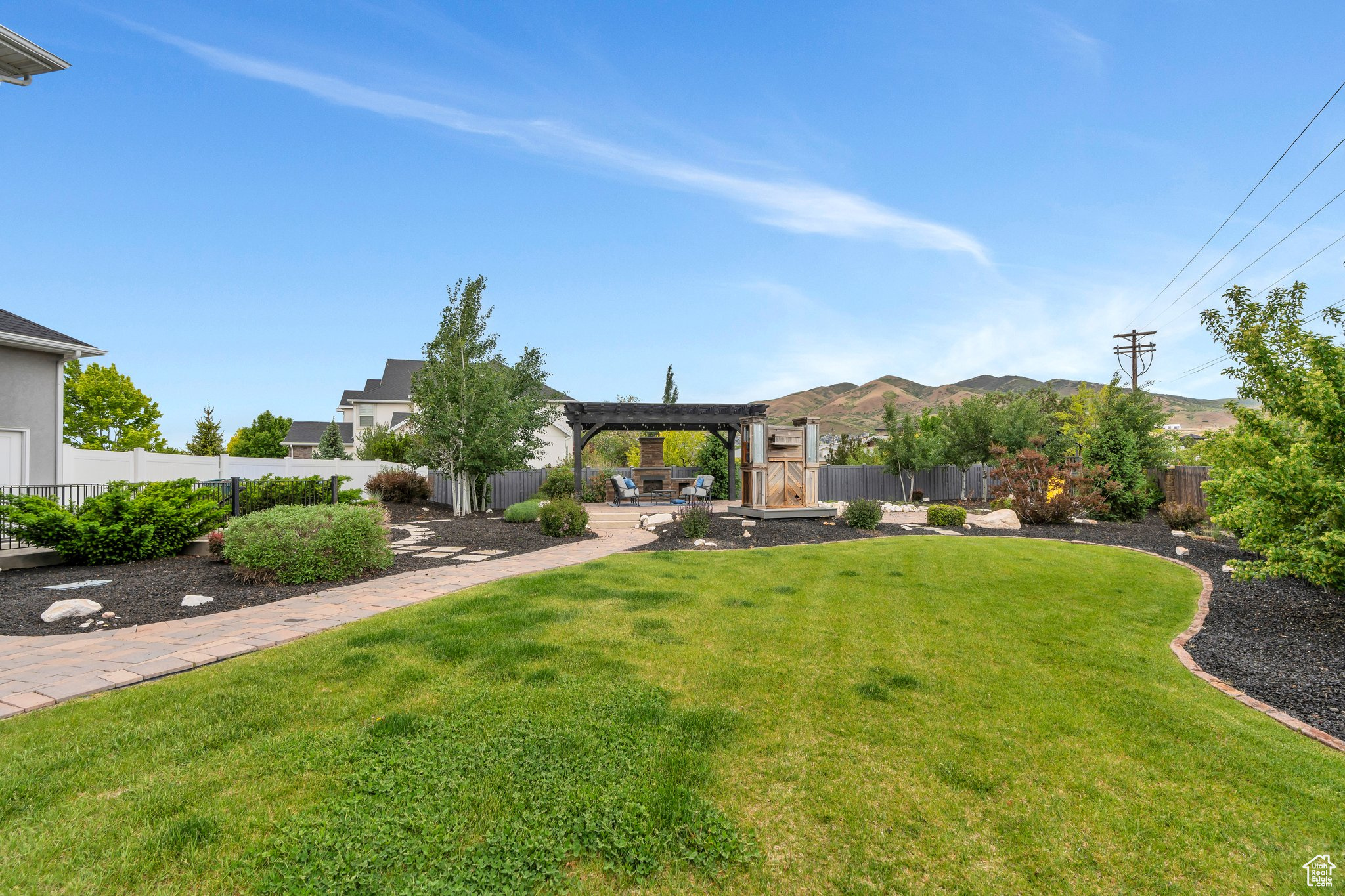 3106 N EAGLE WAY