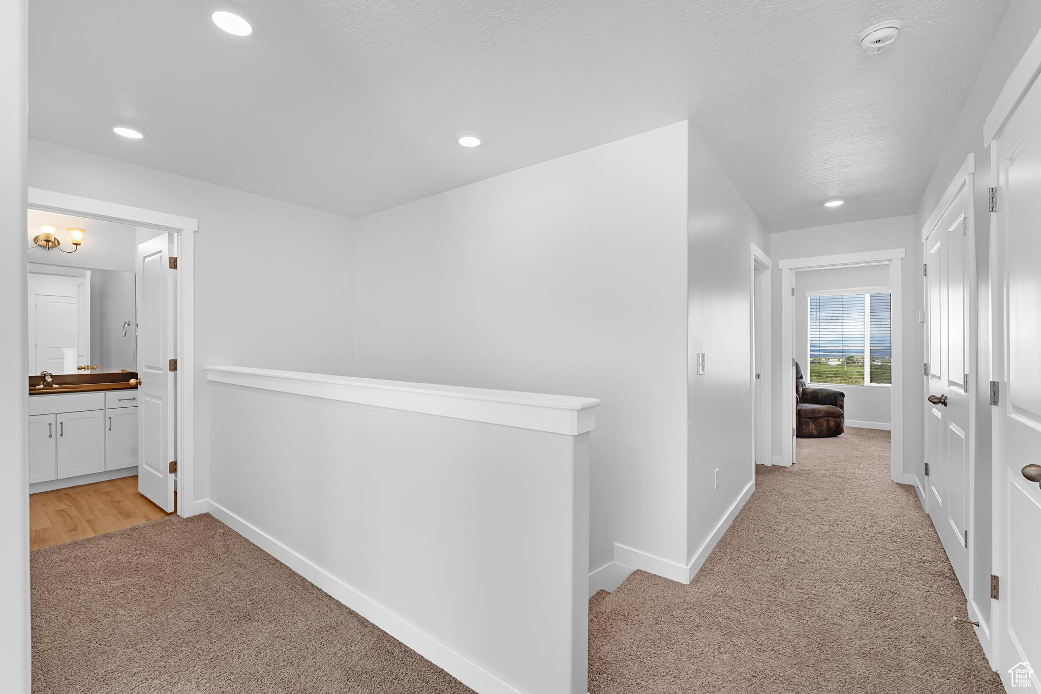 876 S BRUBAKER WAY