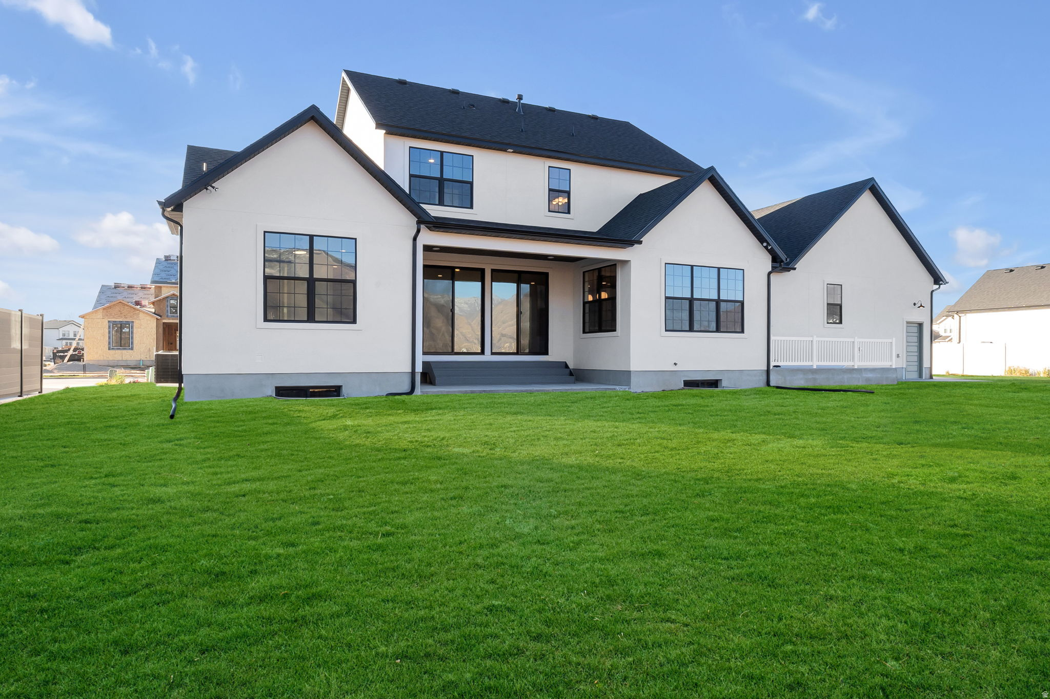 1755 S 1850 W