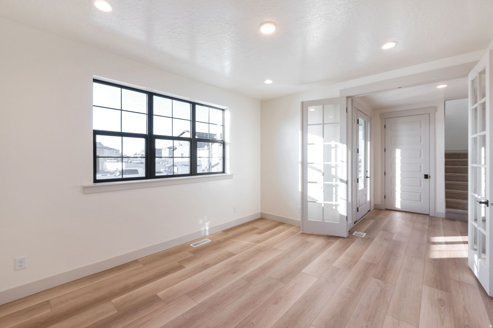 1755 S 1850 W