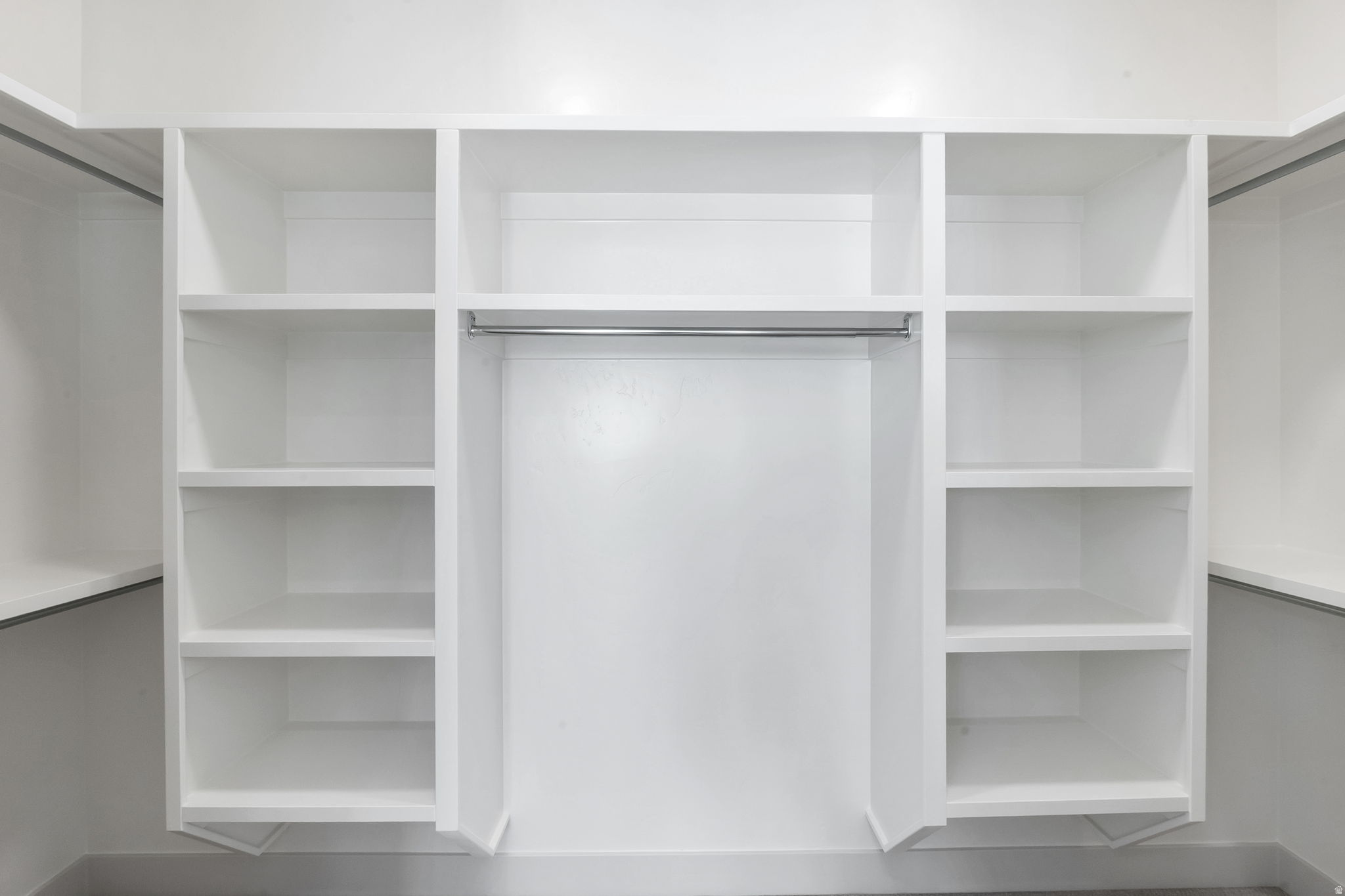 1755 S 1850 W