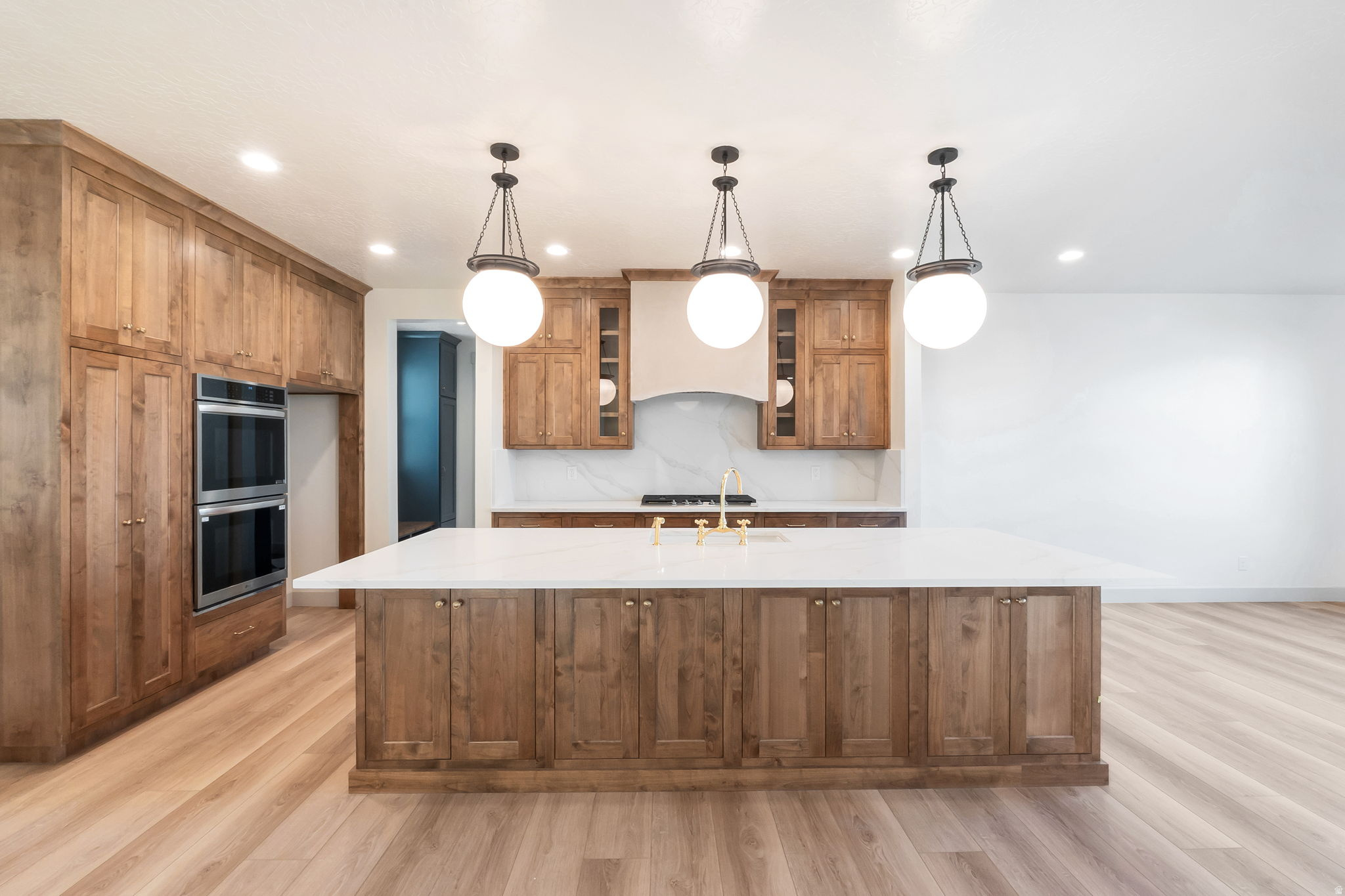 1755 S 1850 W