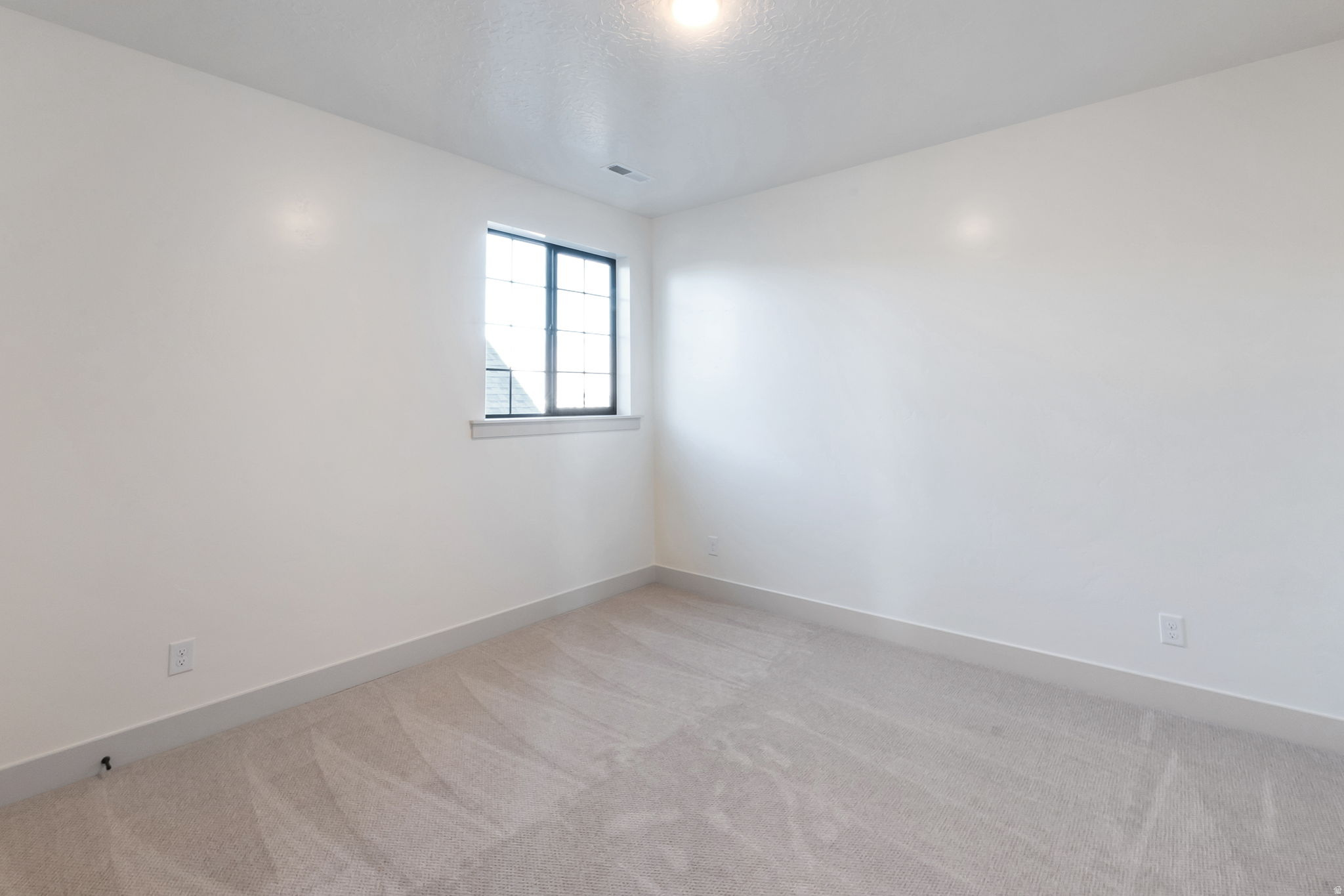 1755 S 1850 W