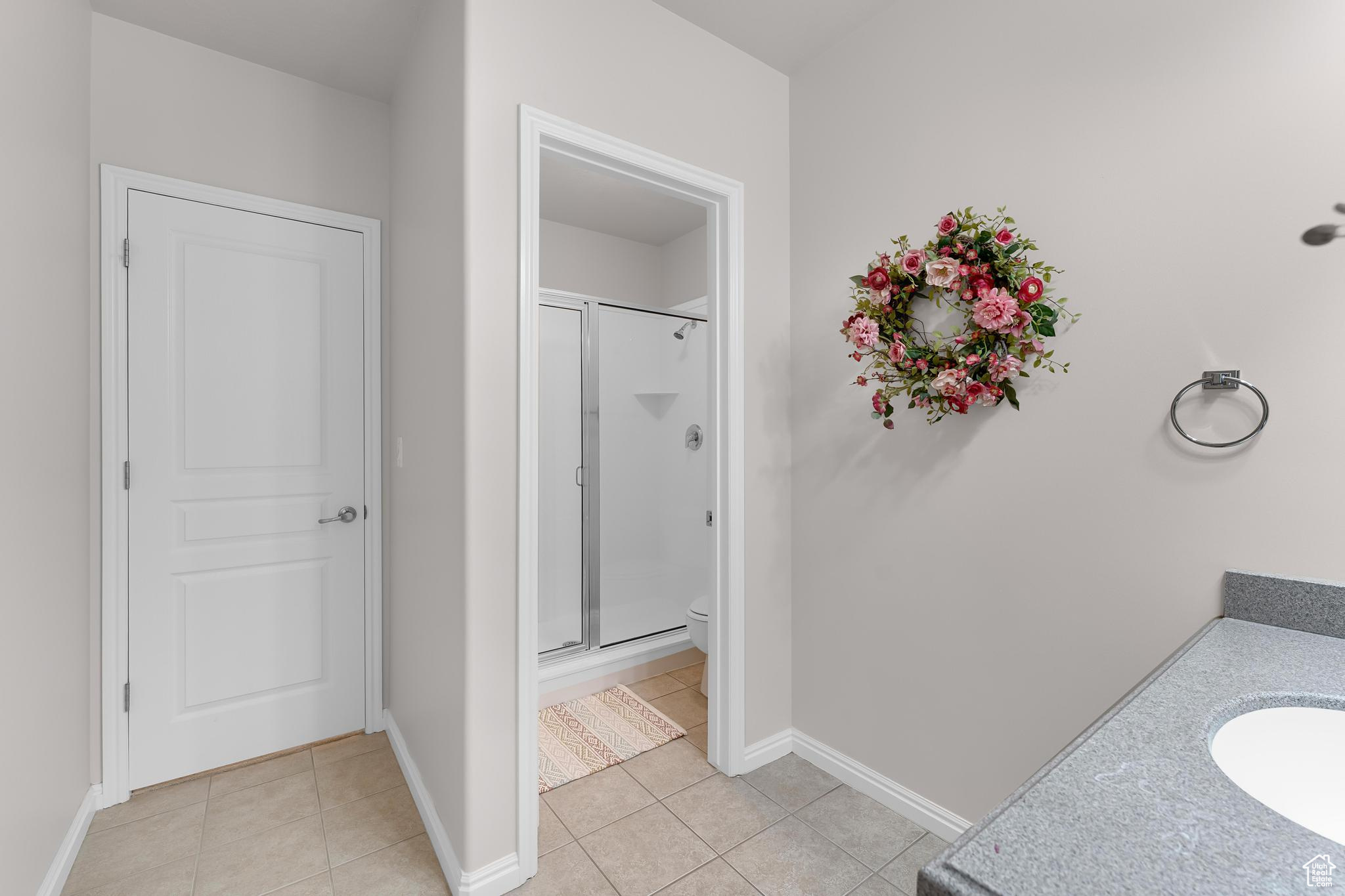 531 W GLENDON WAY