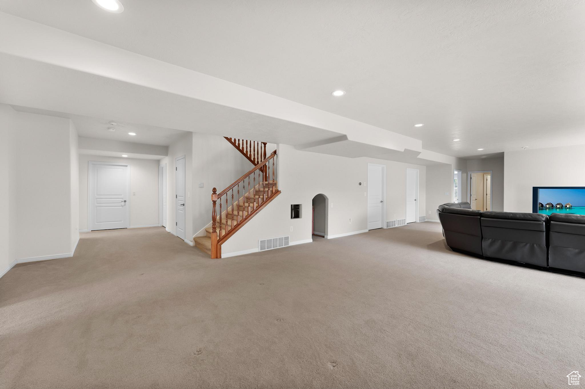531 W GLENDON WAY