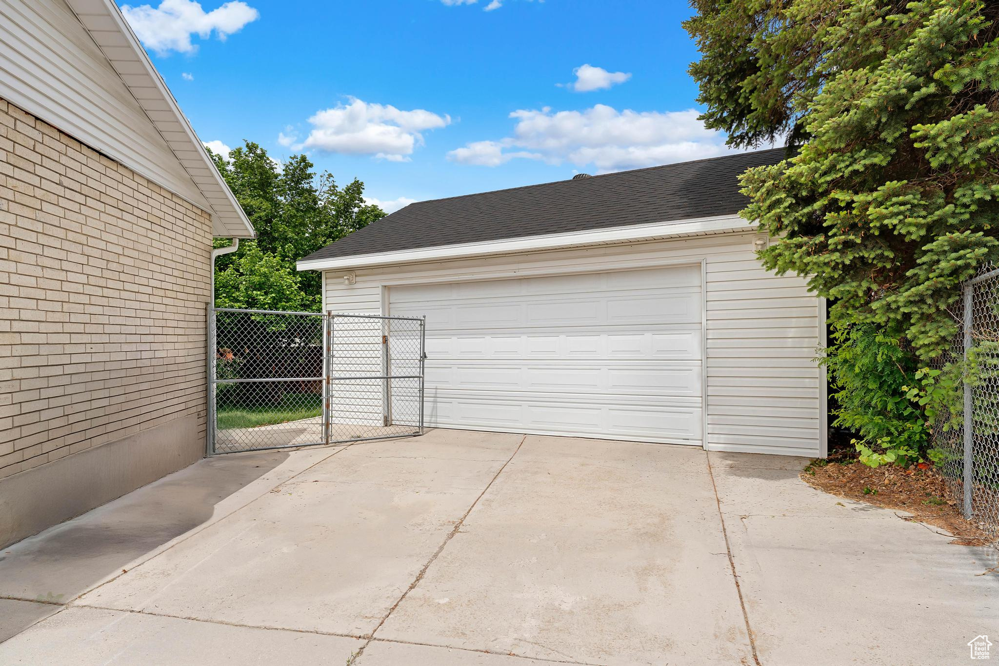 1173 N 350 W