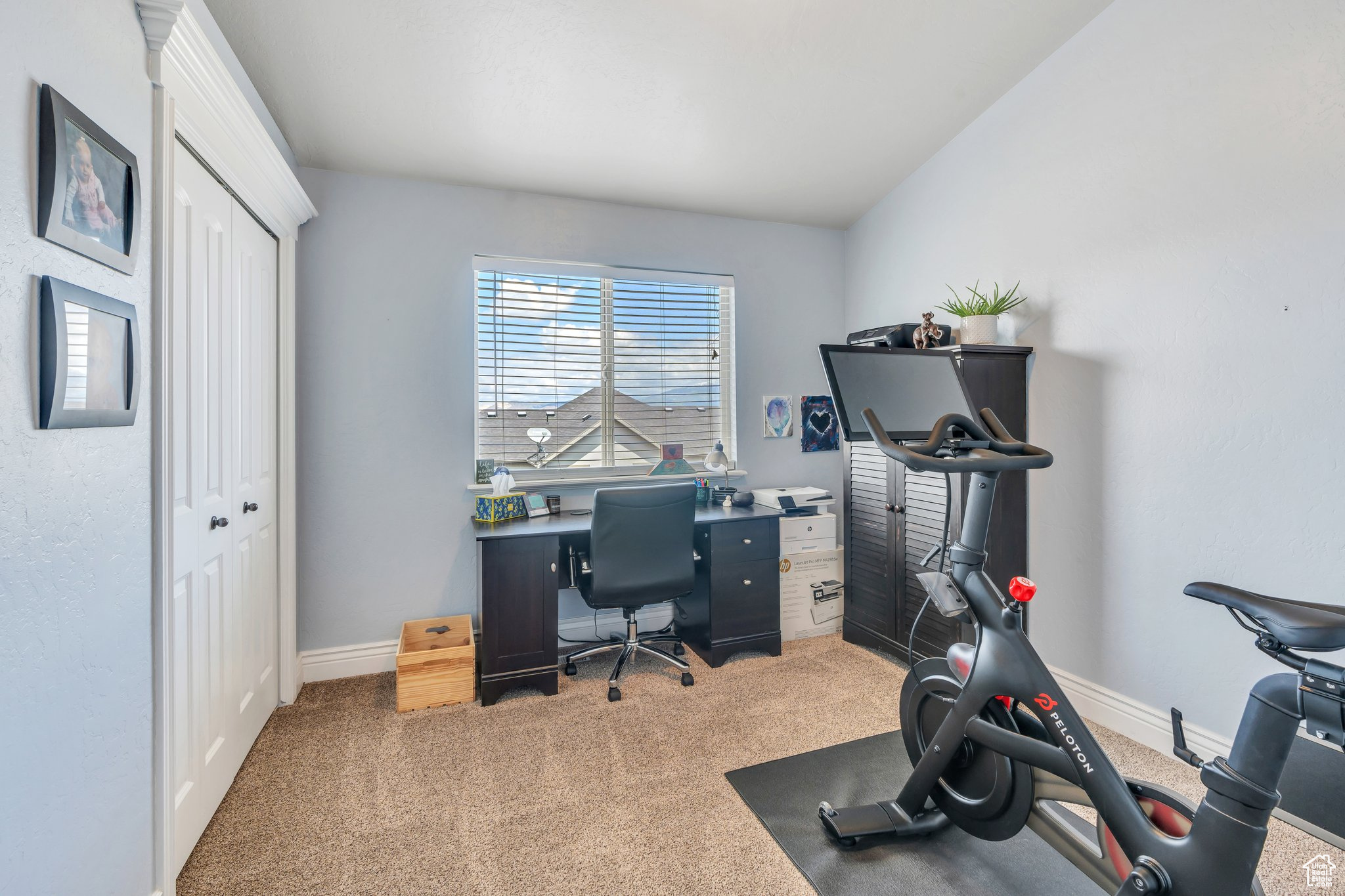 414 W KIT FOX DR