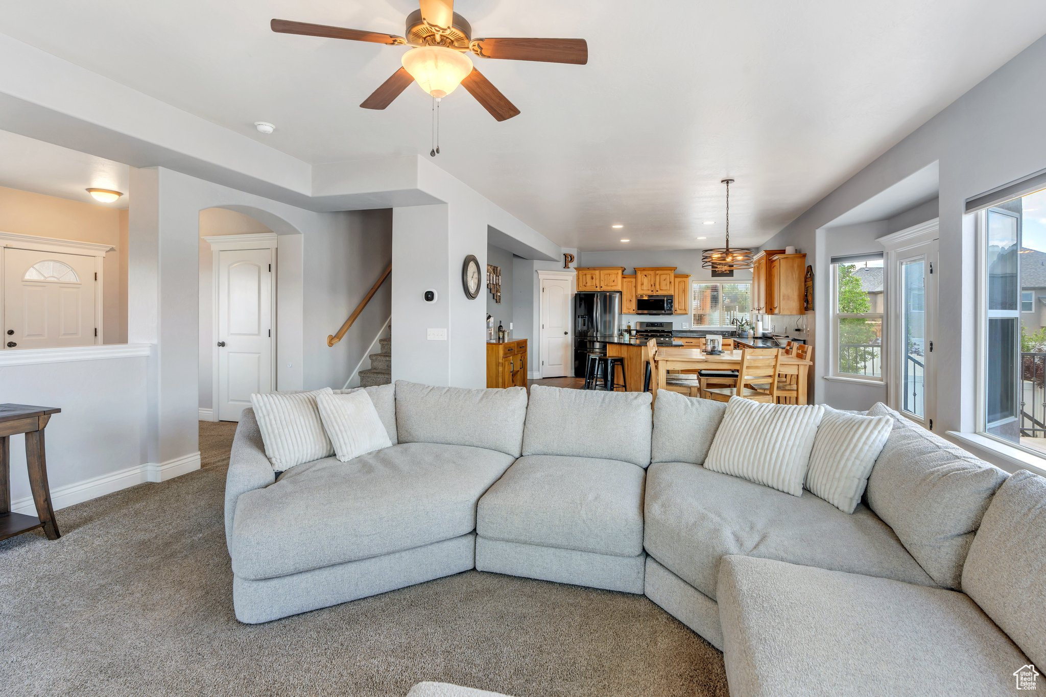 414 W KIT FOX DR