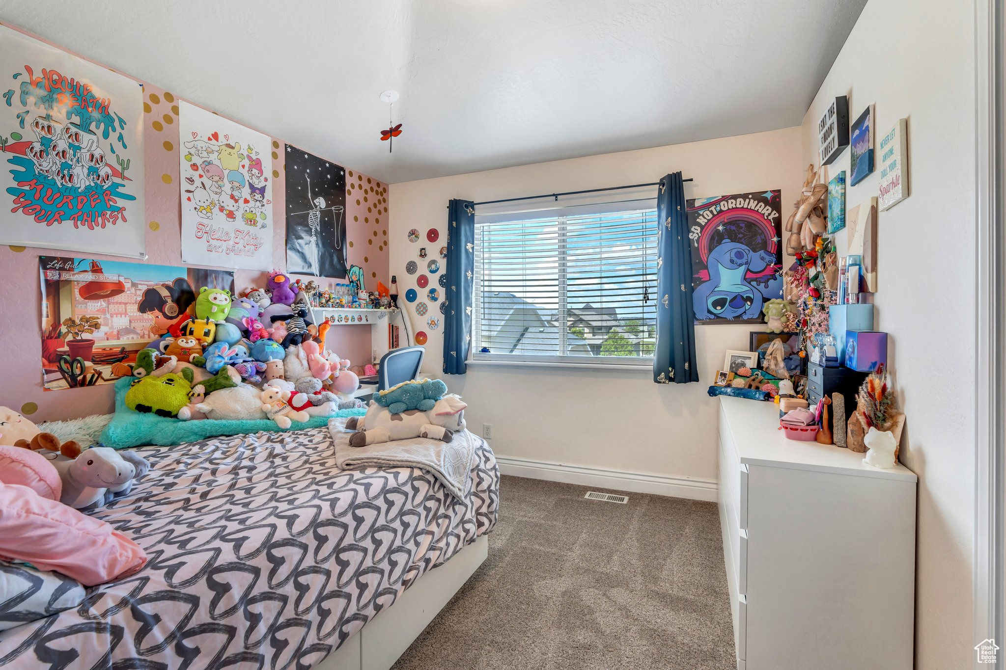 414 W KIT FOX DR