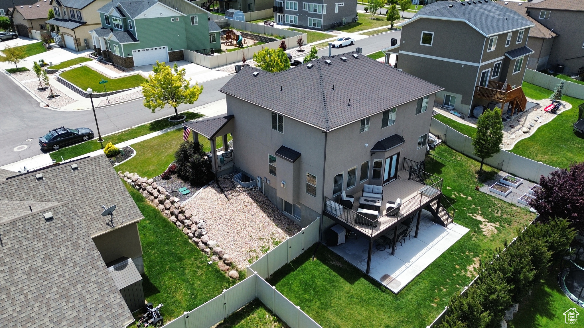 414 W KIT FOX DR