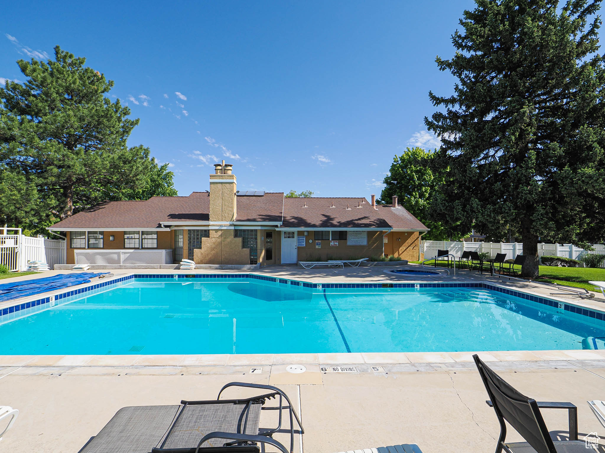 7208 S STATION CREEK LN #4B