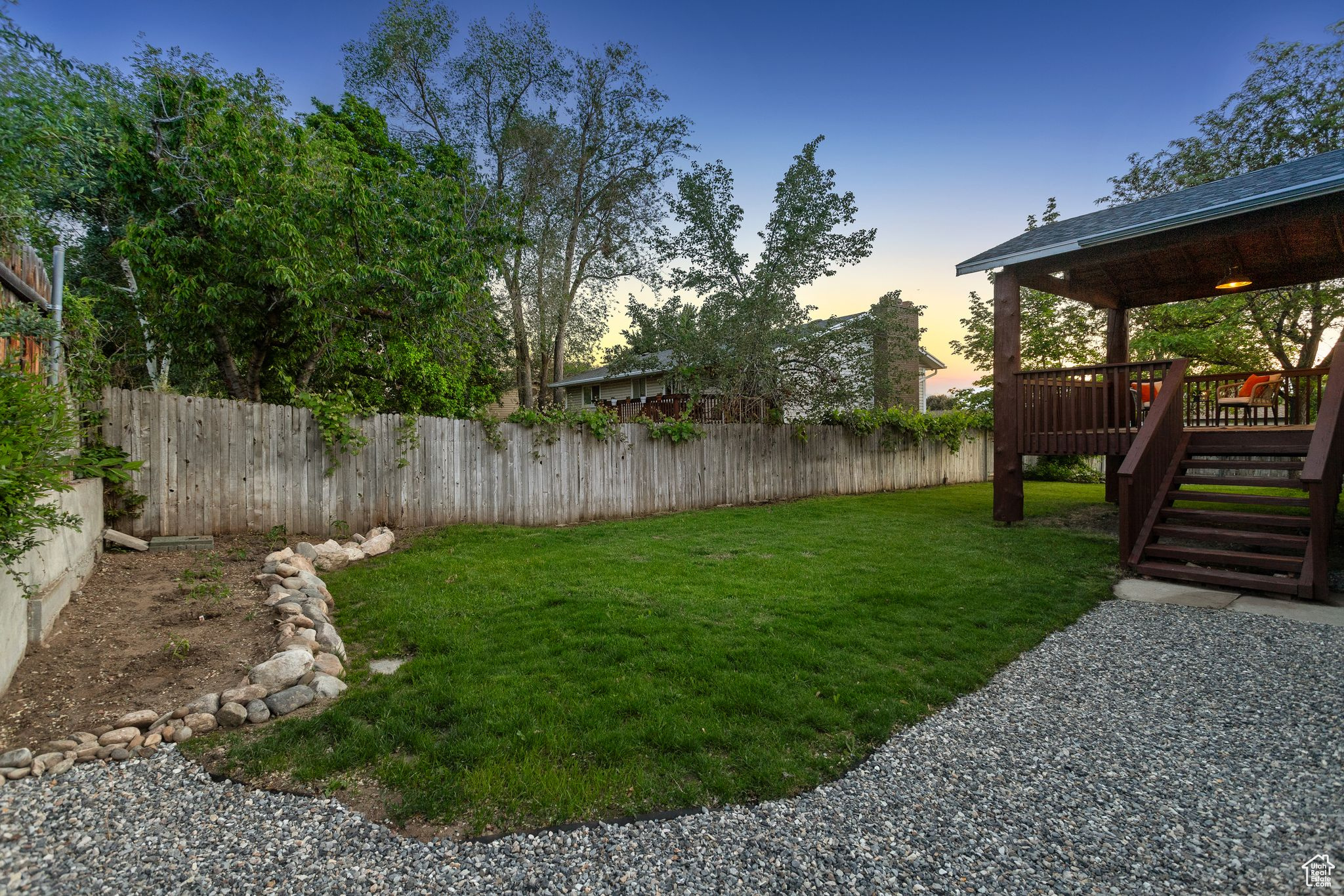 1084 E BELL CANYON DR
