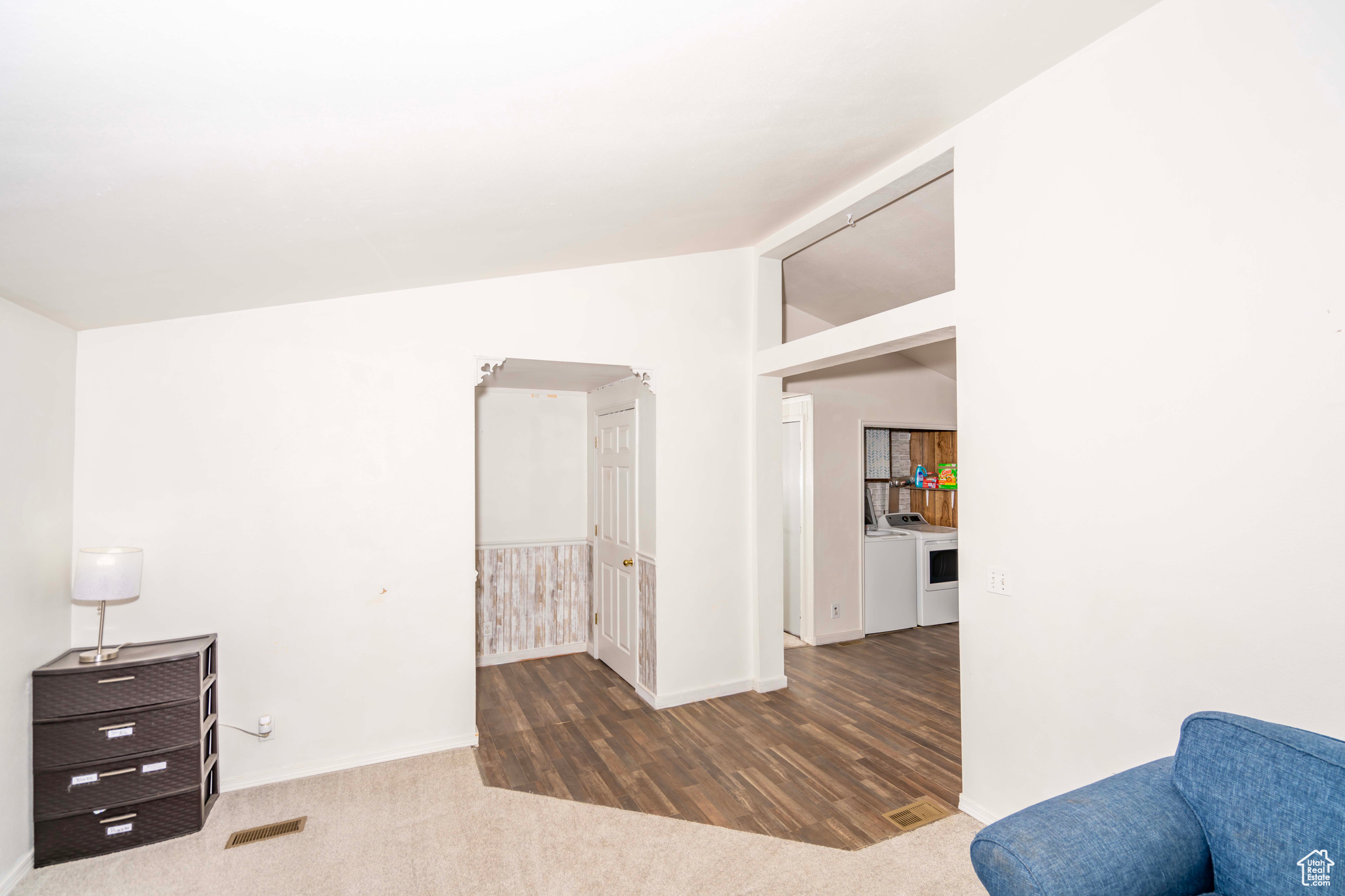707 E MAPLE