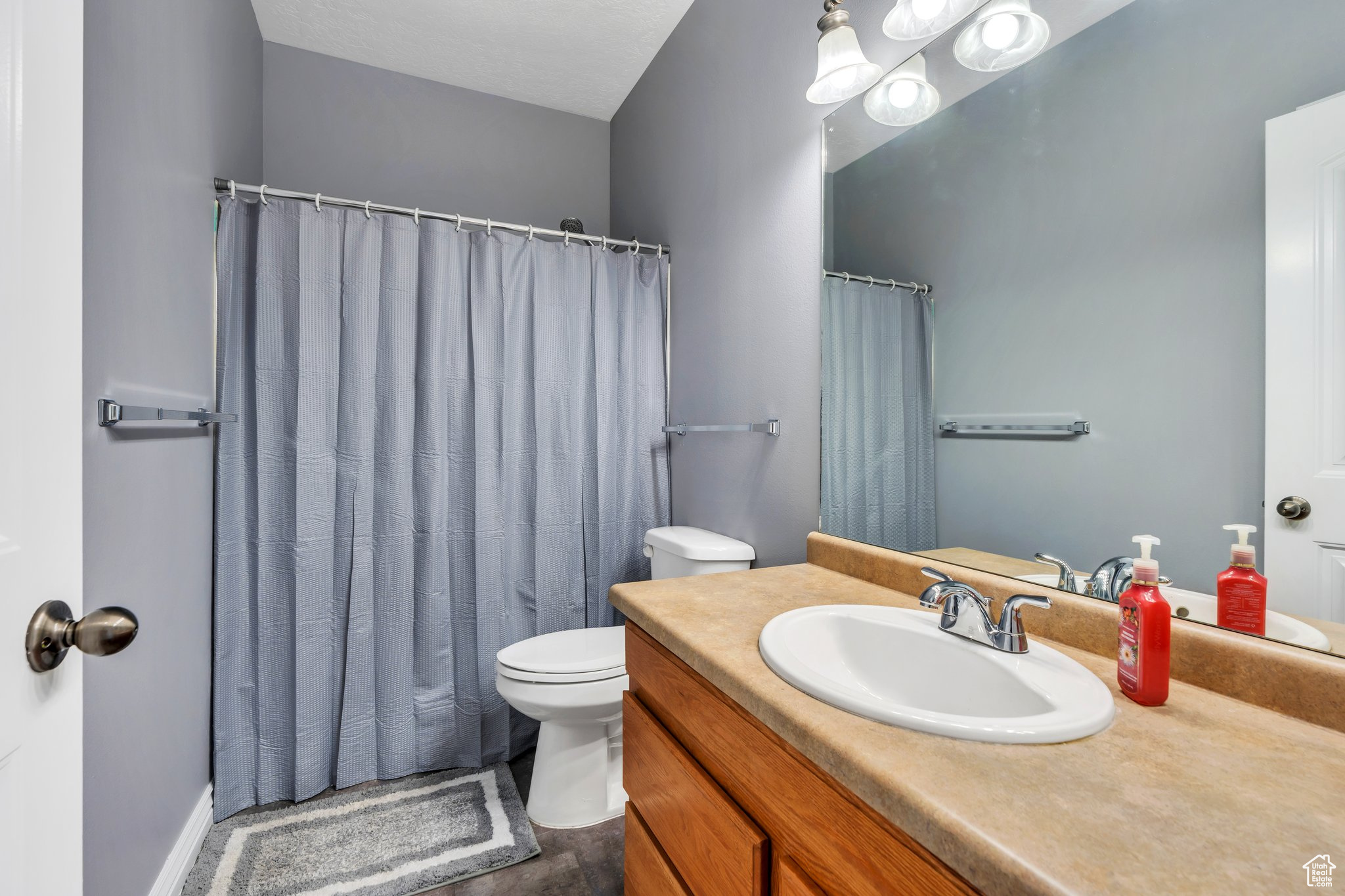 1292 W DALLIN DR