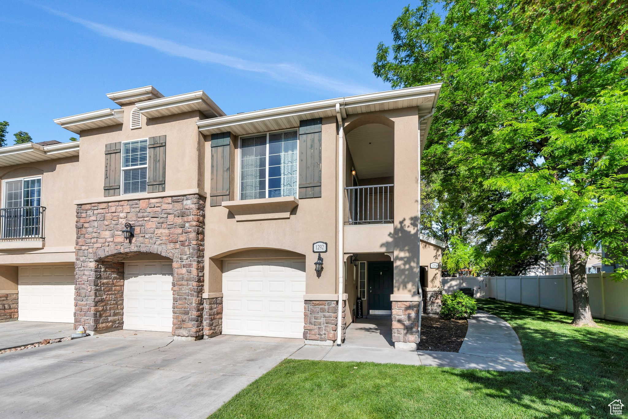 1292 W DALLIN DR