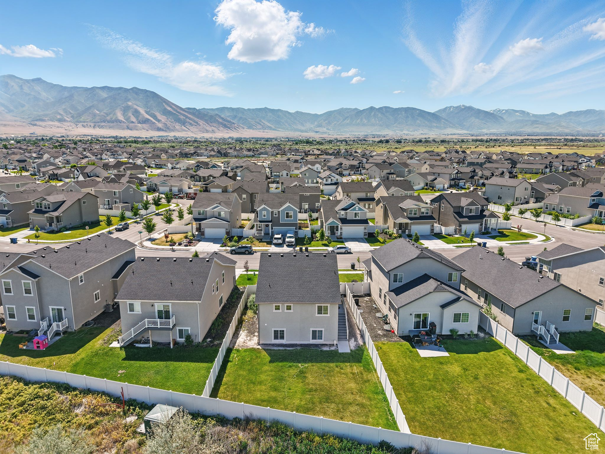 1110 W OSPREY DR