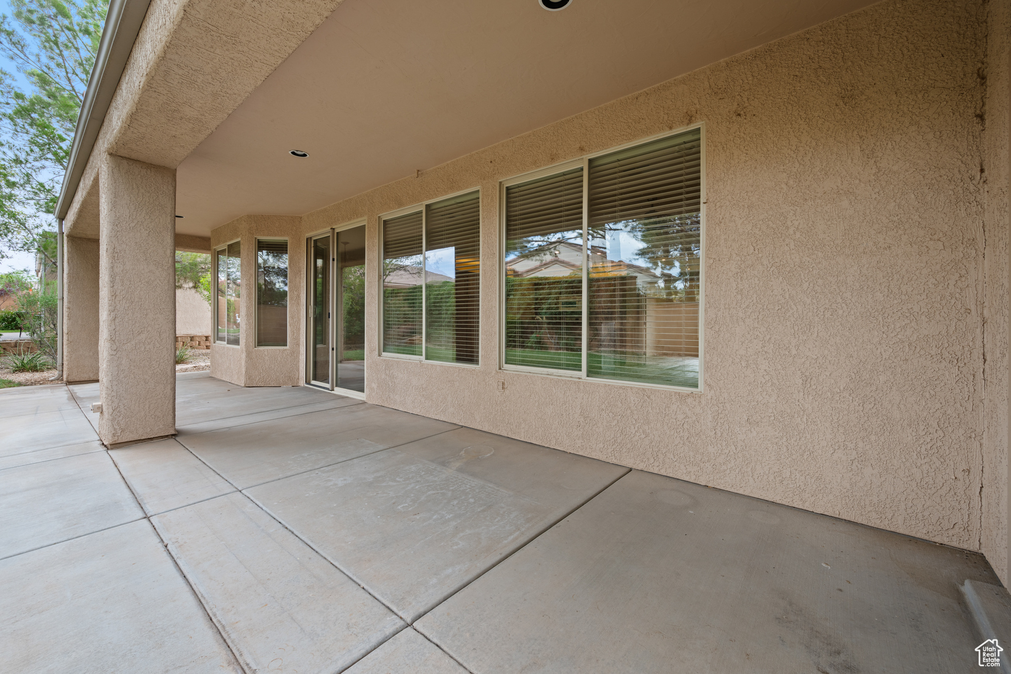 1860 RUBY RIVER LN