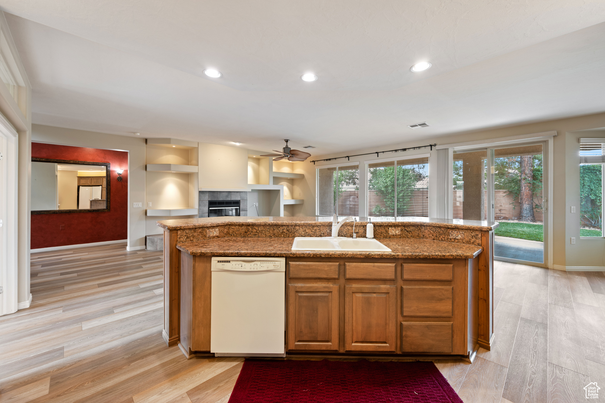 1860 RUBY RIVER LN