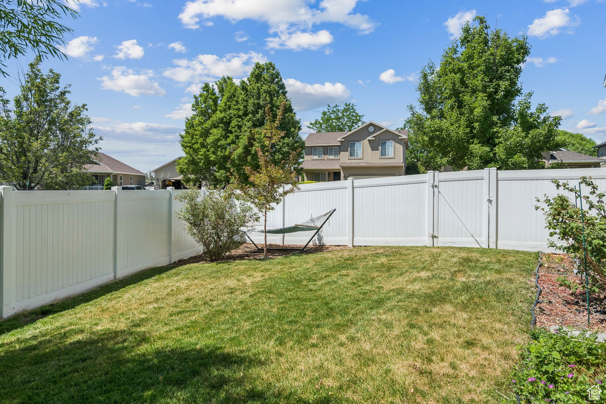 4052 W NEWLAND LOOP
